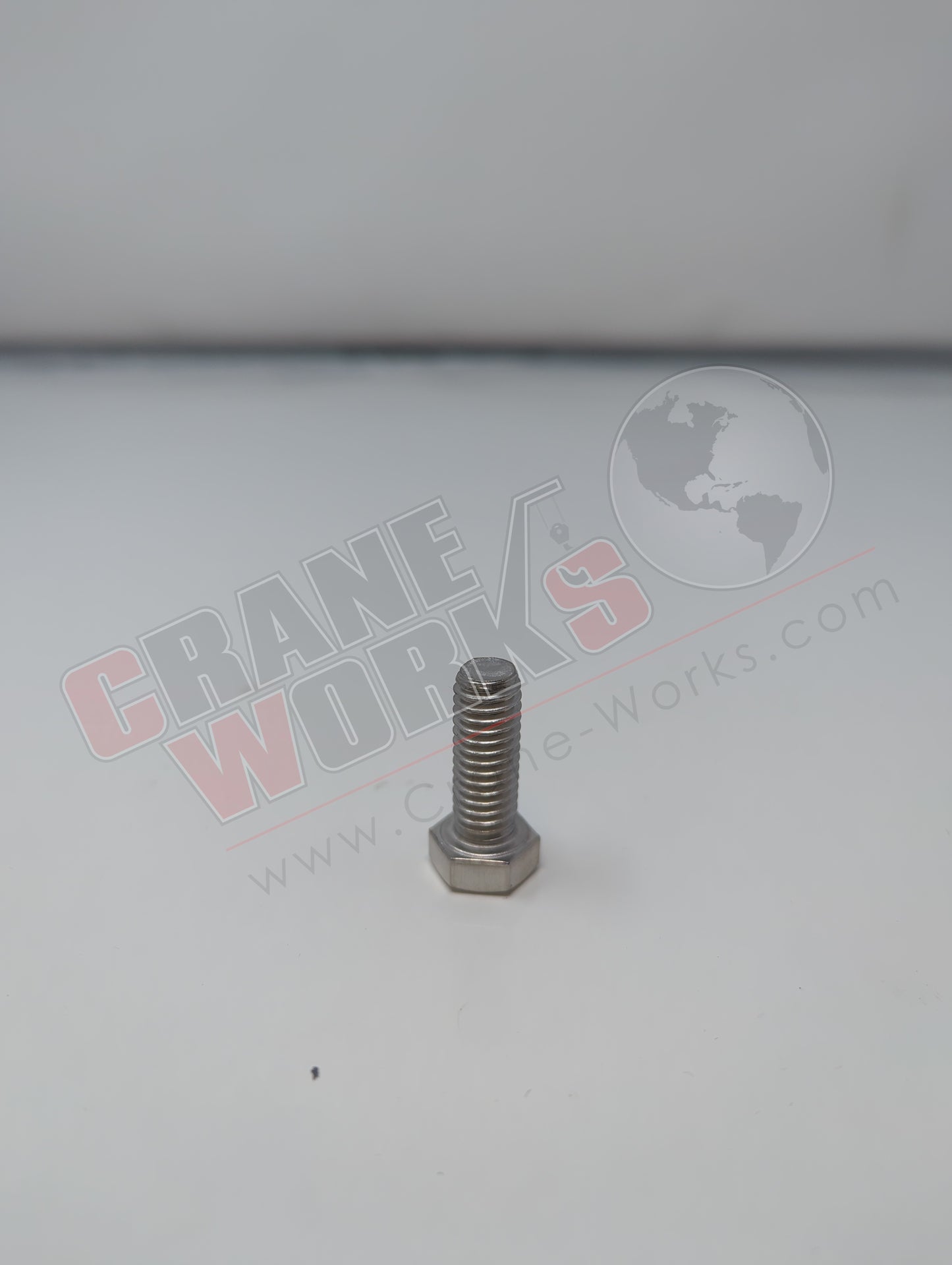 7115160824 | New Screw