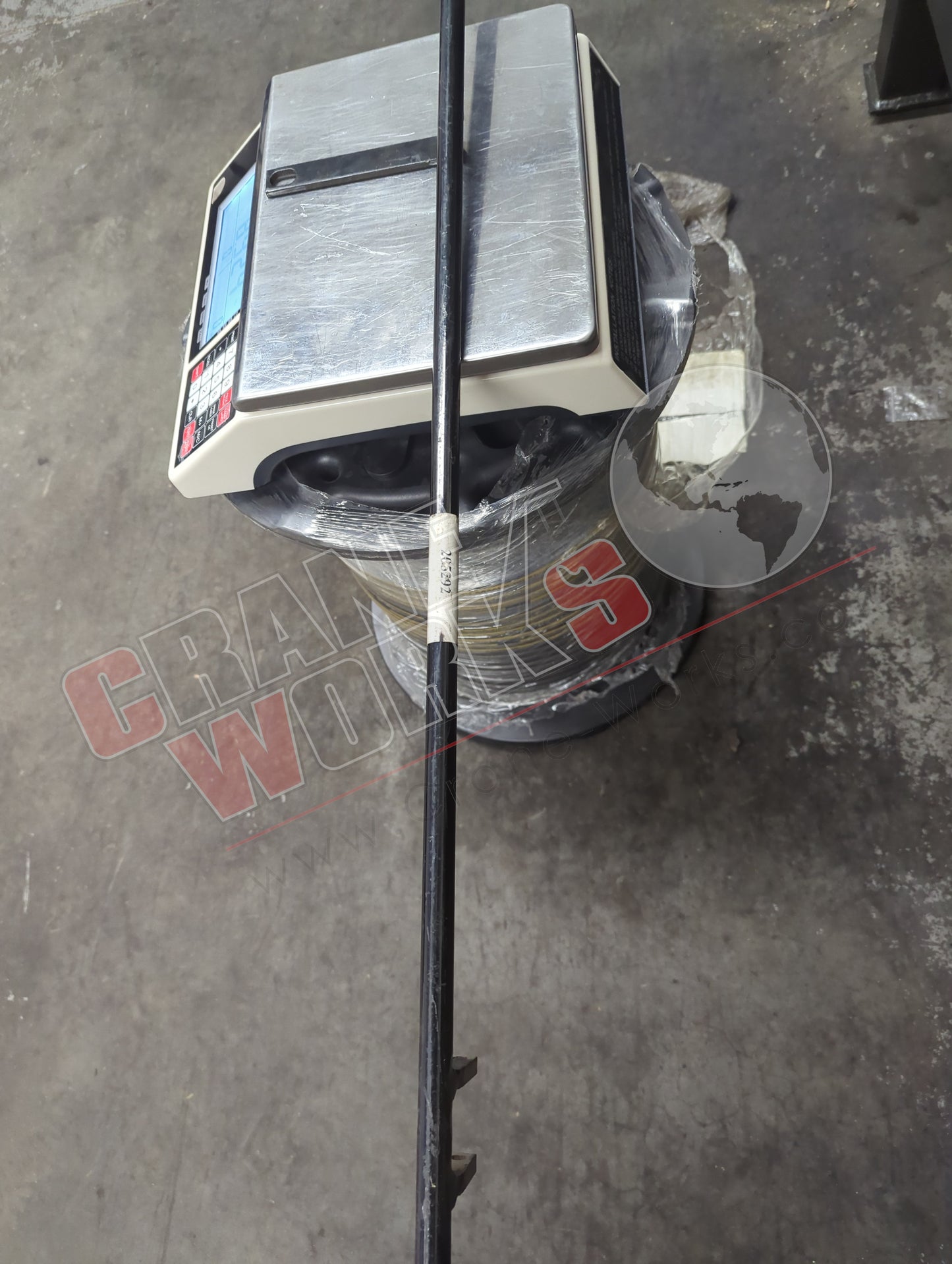 205292 | New Control Rod, Rotate