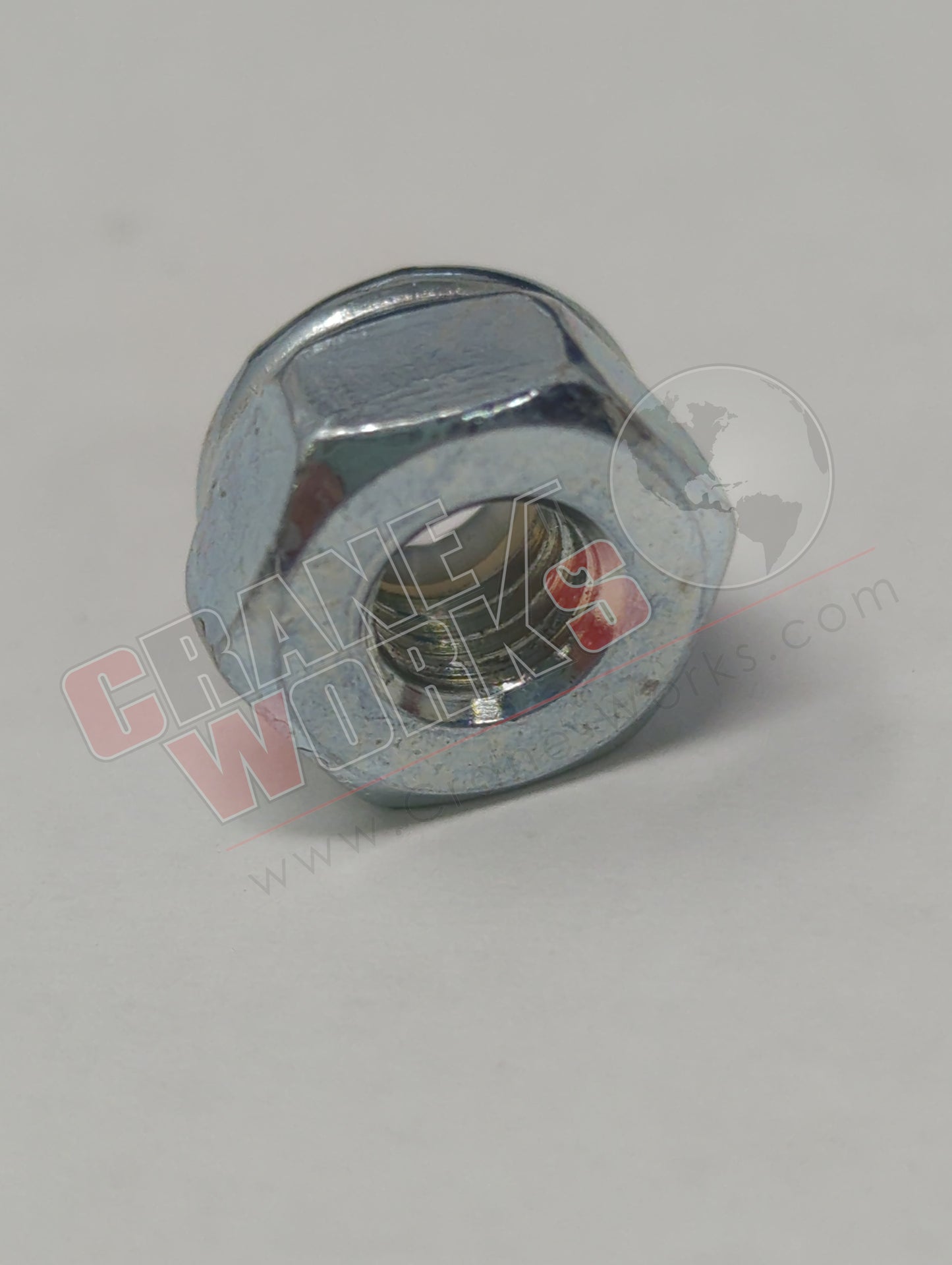 34281 | New Nm Style Nyl Ins Lock Nut 10-32 (25261)