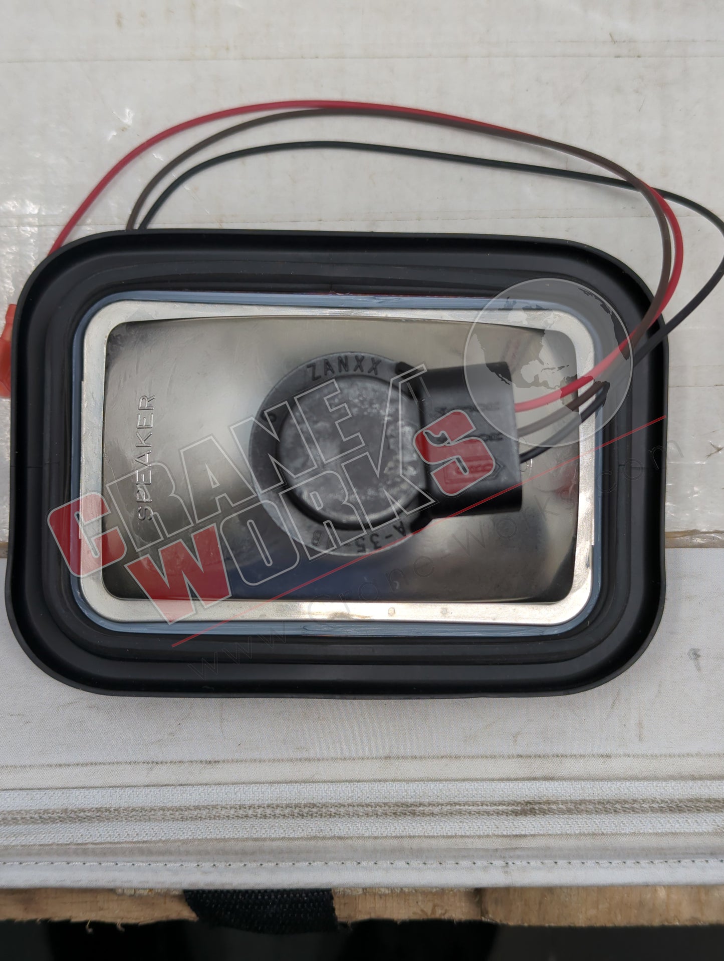 L70701 | New Tail Light W/Connect.