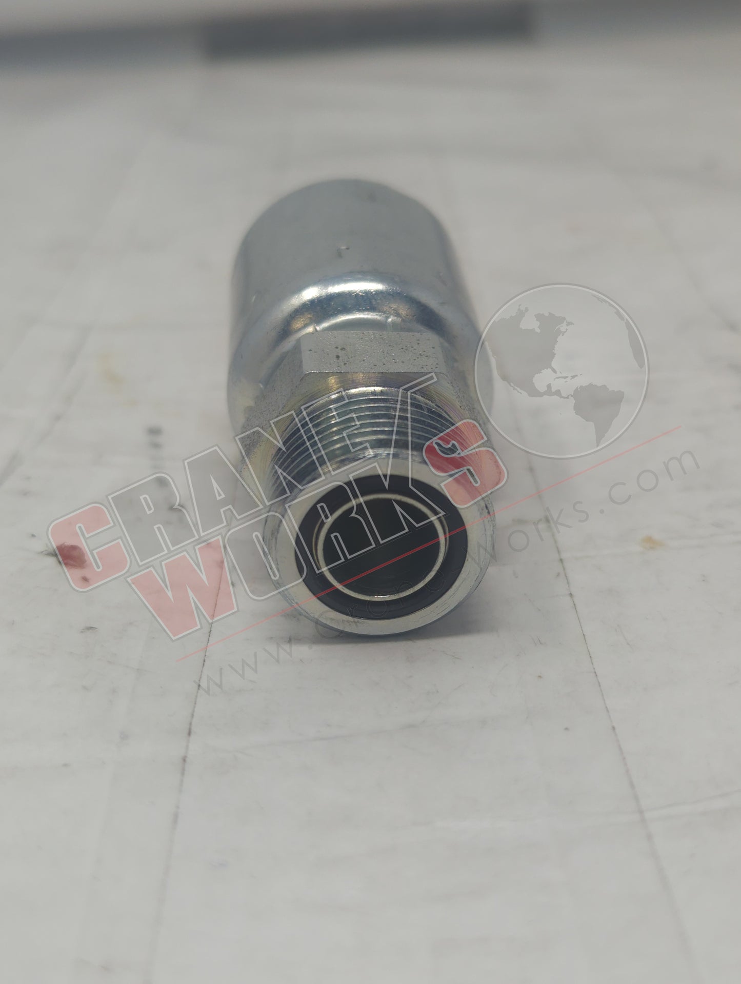 1J043-10-10 | New -10Mffo X -10 Hose Str