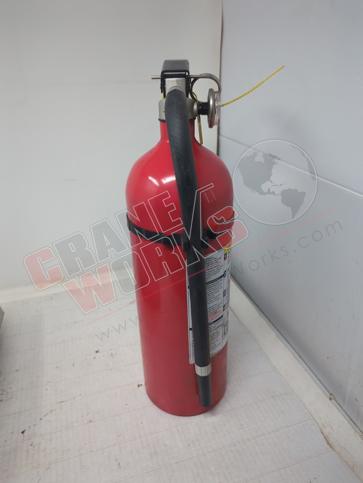 466425 | New Fire Extinguisher 5.5 Lbs