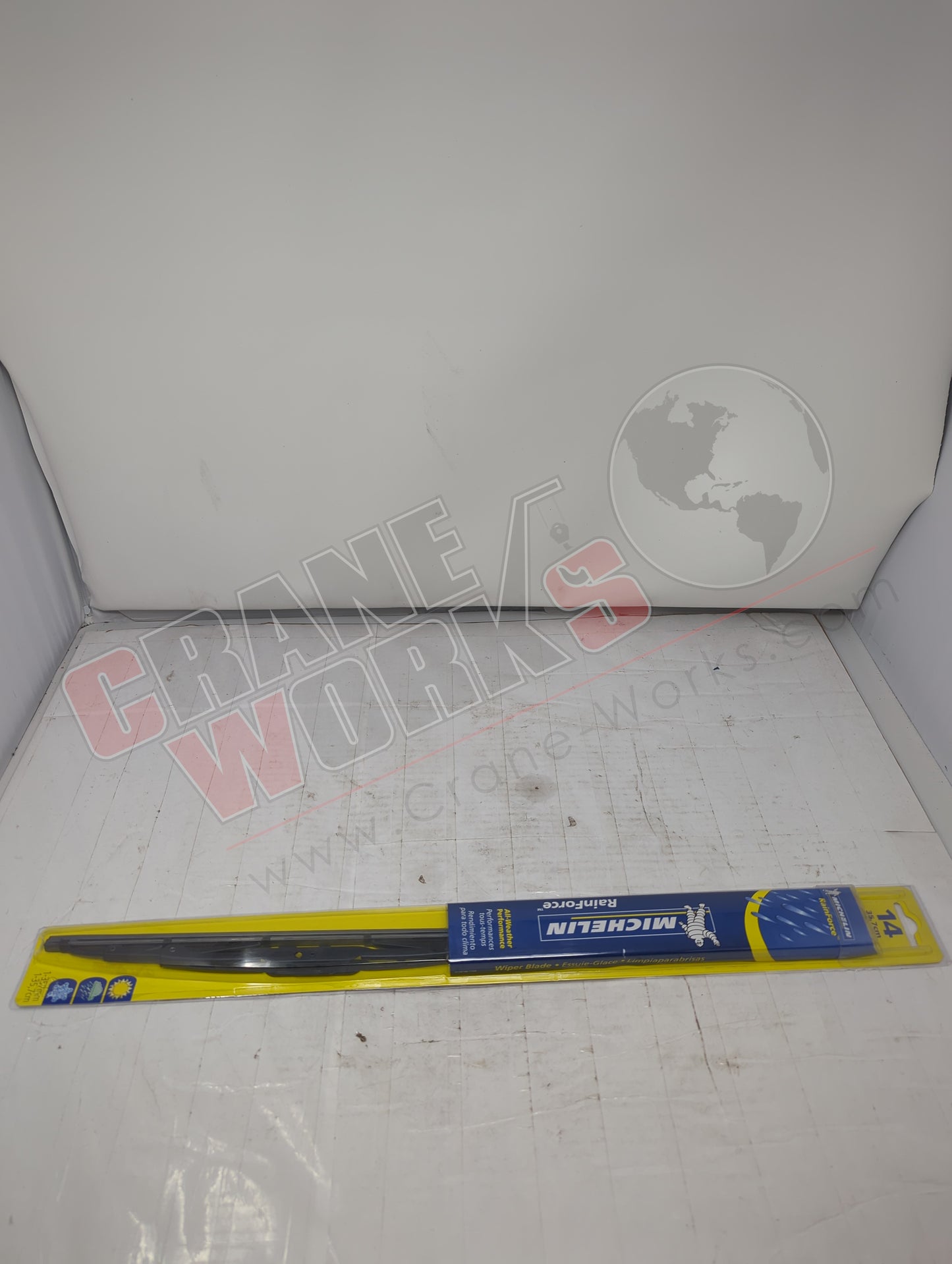 2YRA4 | New 14" Wiper Blade