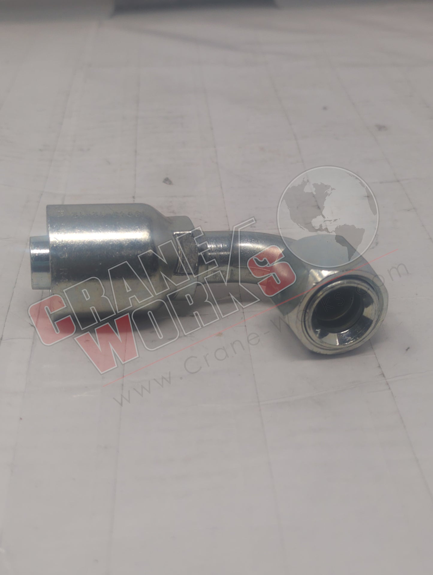 13943-10-08 | New -8X-10 Fem Jic Swv 90El