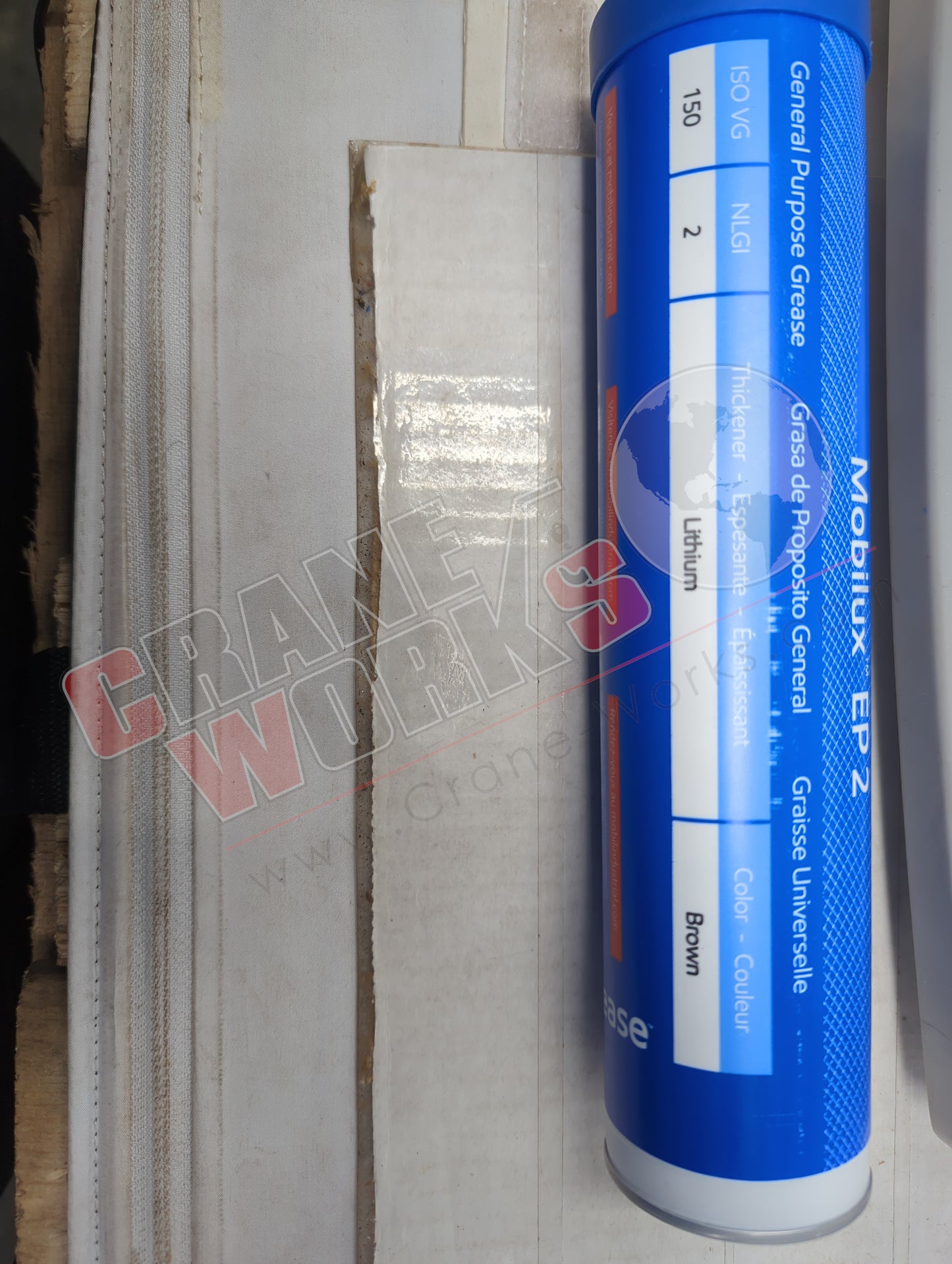 MO-LUX-1 | New Mobilux Ep2 Grease Tube