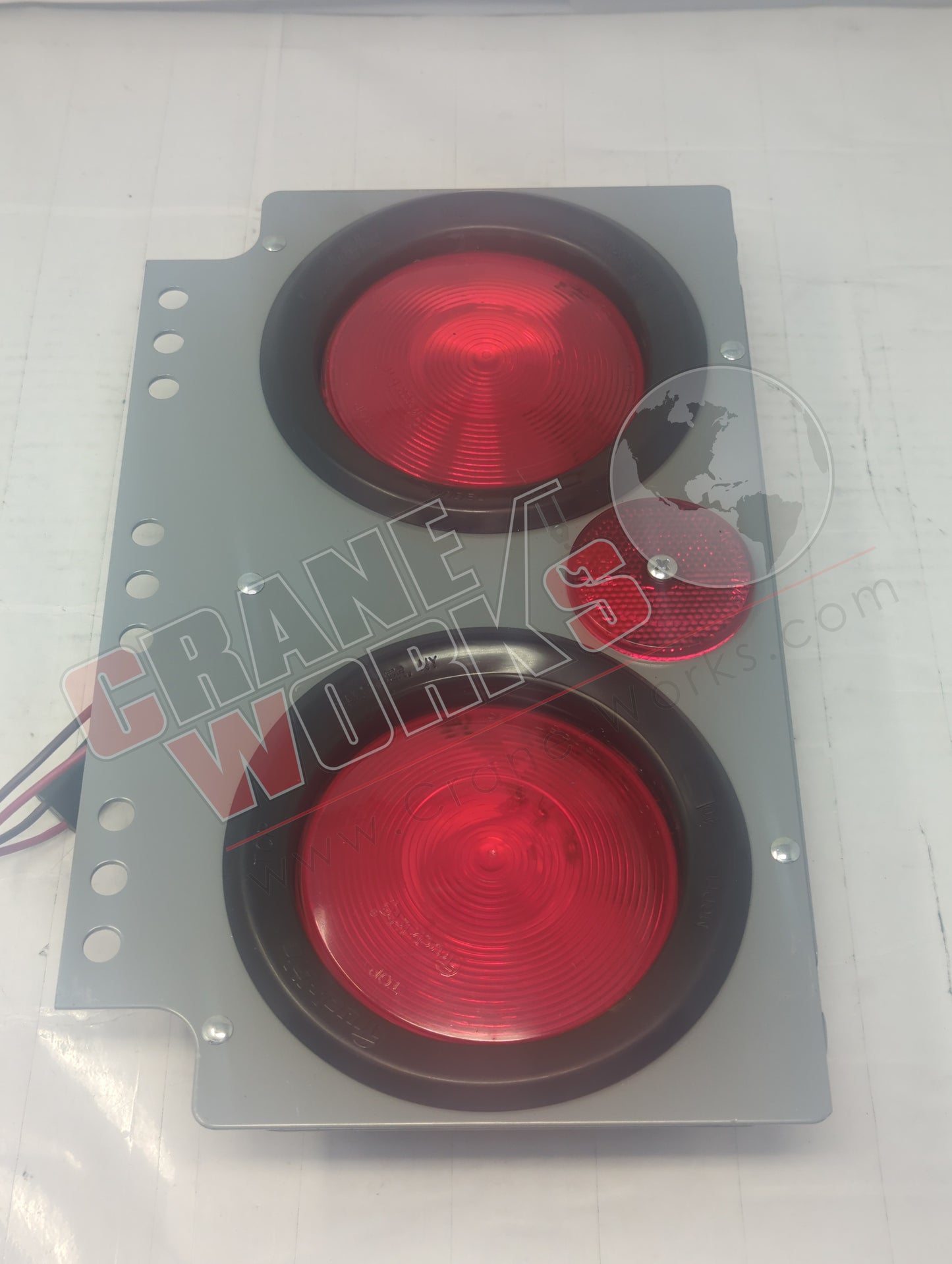 TL40757 | New Tail Light; Right Side