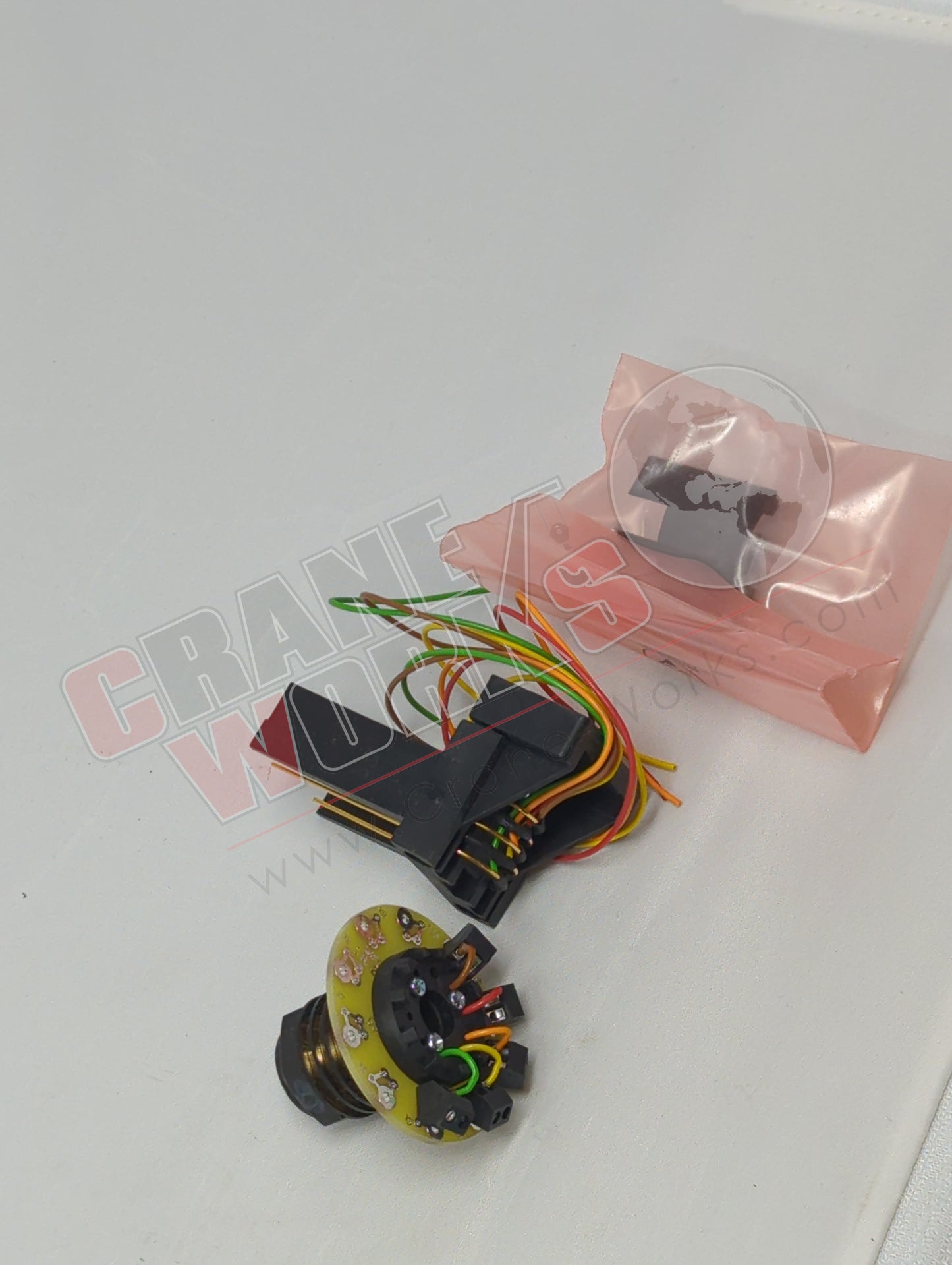 6611104 | New Slip Ring 5 Conductor