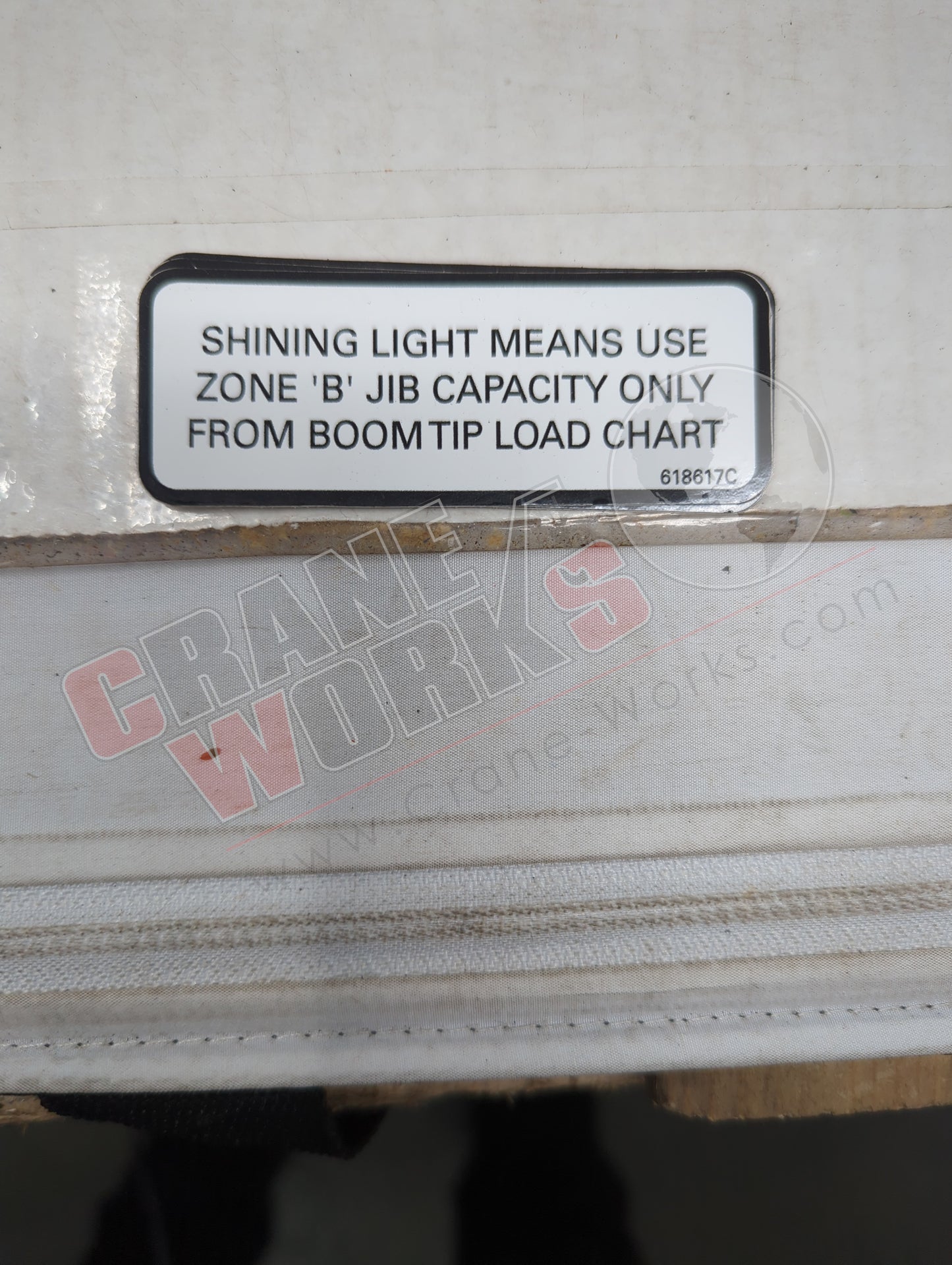 618617TU | New Decal,Tt Light,At Tt