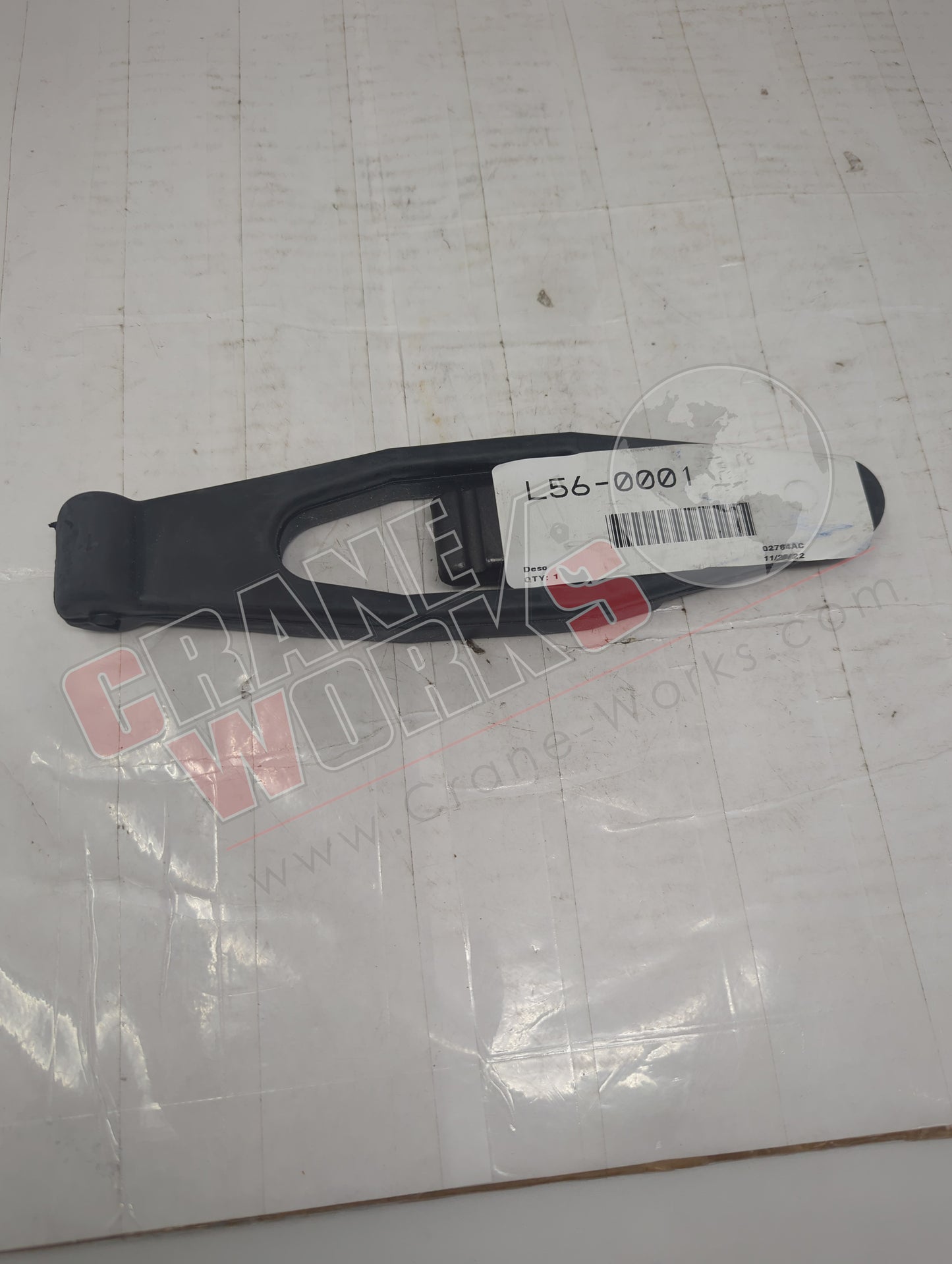 L56-0001 | New Rubber Hood Holdown Latch