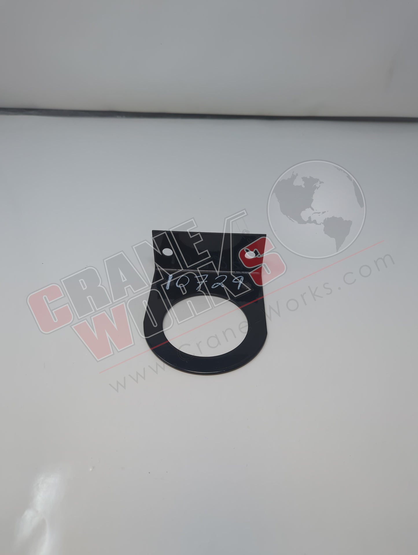 10729 | New Mount Bracket