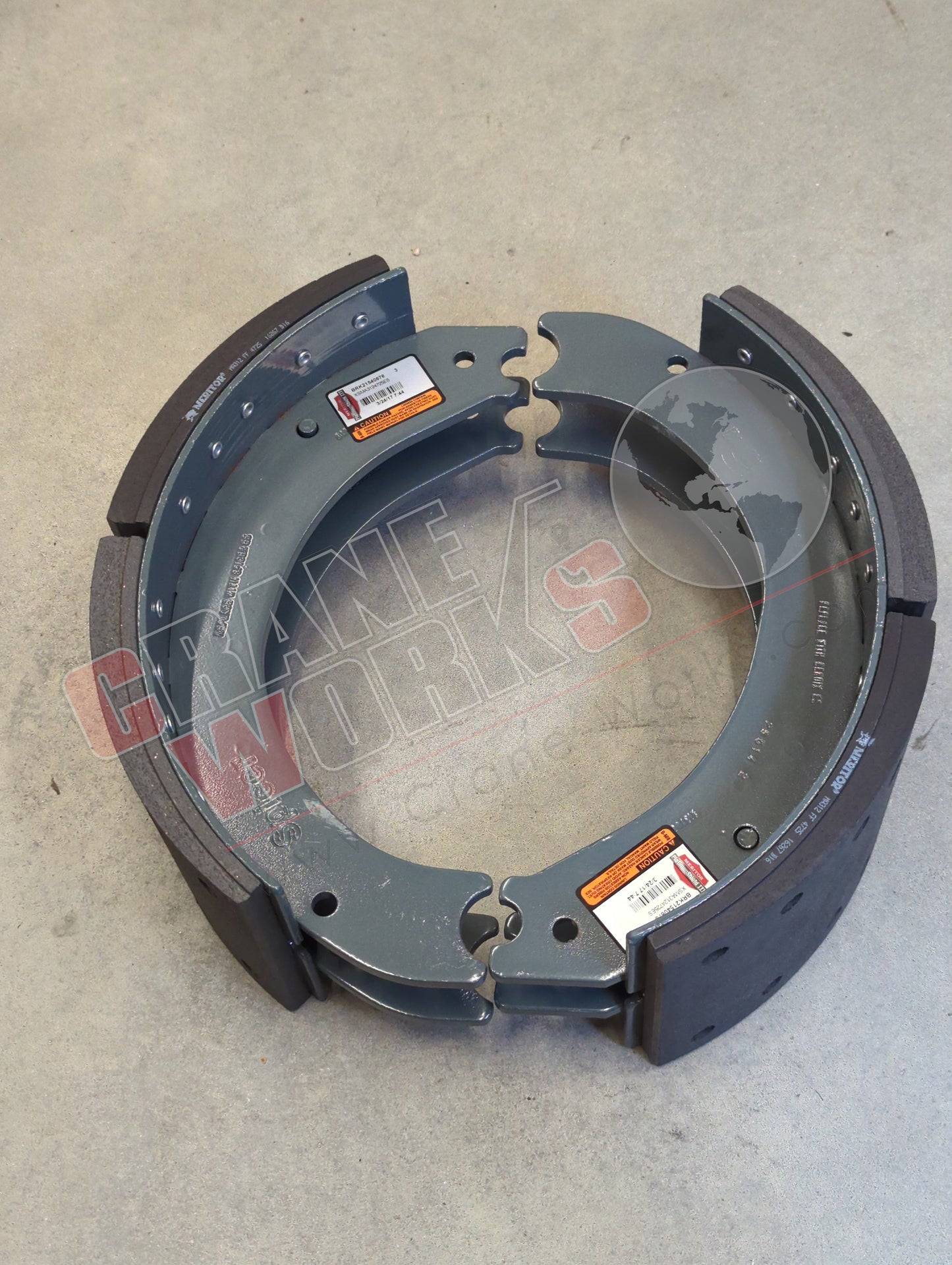 XK3124725E | New Brake Shoes