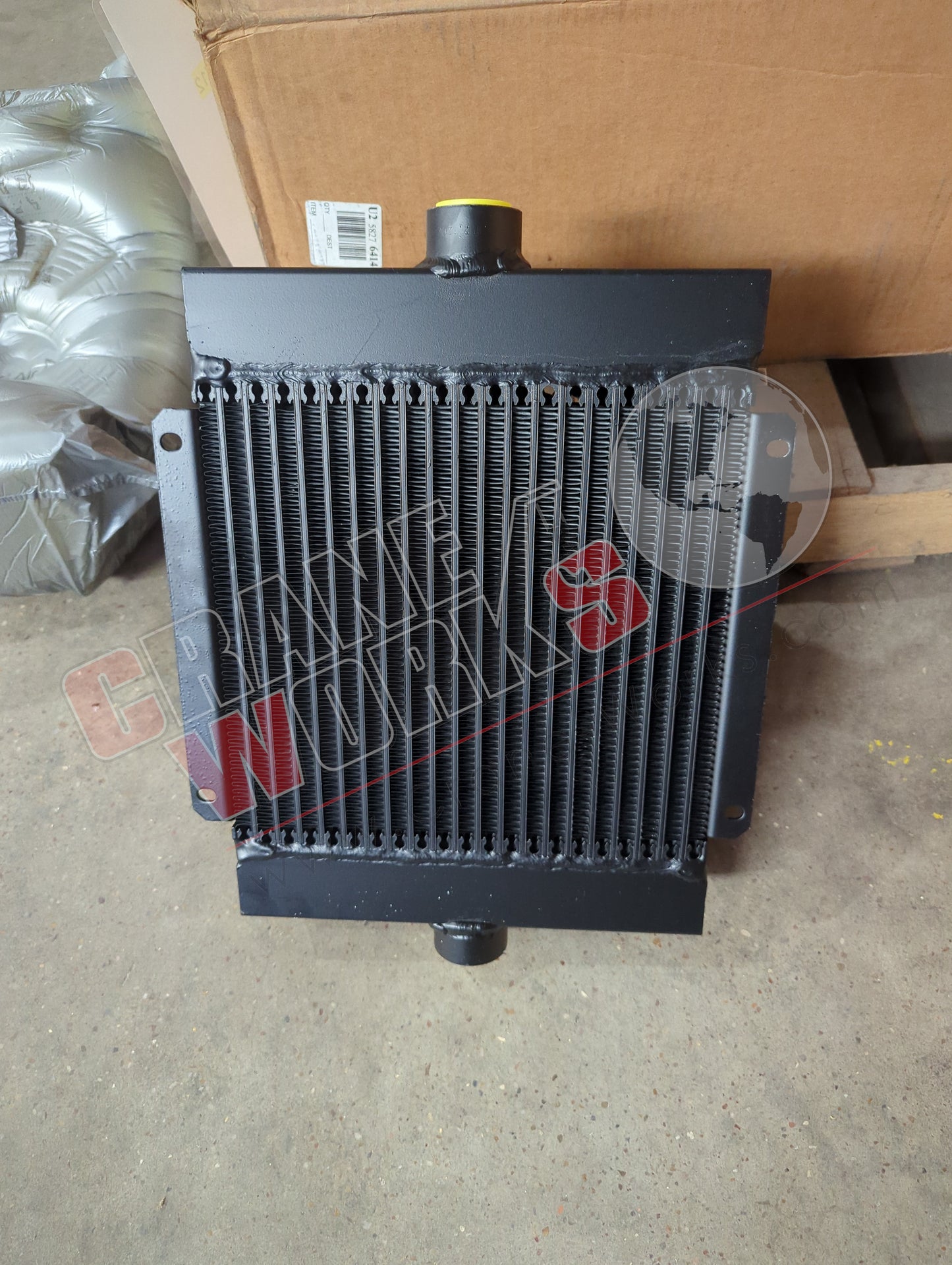 G2560381 | New Hydraulic Oil Cooler W/Fan #16