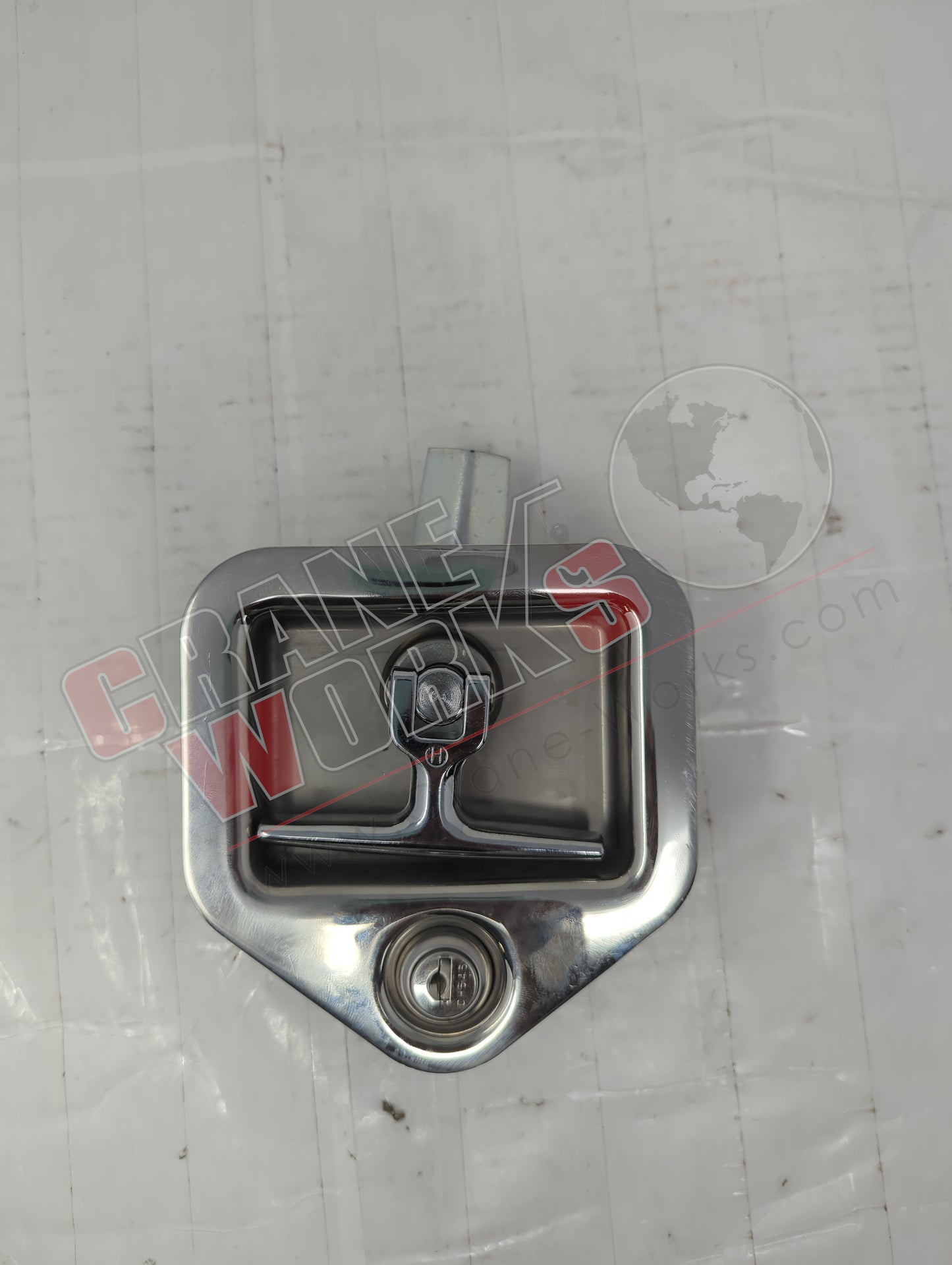725028000 | New Door Latch W/Key Cyl / Old Style