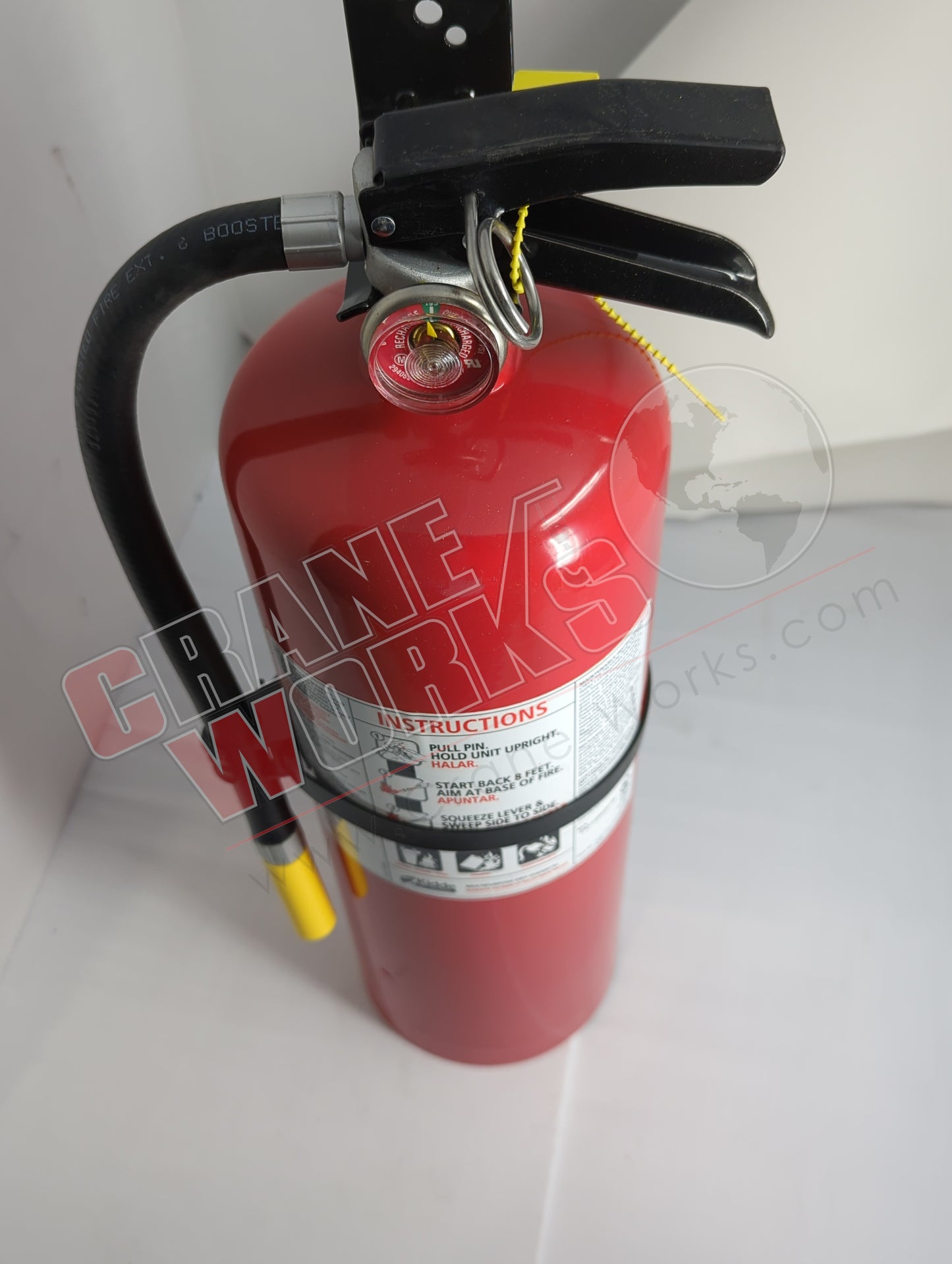 4T889 | New 10Lb Fire Extinguisher