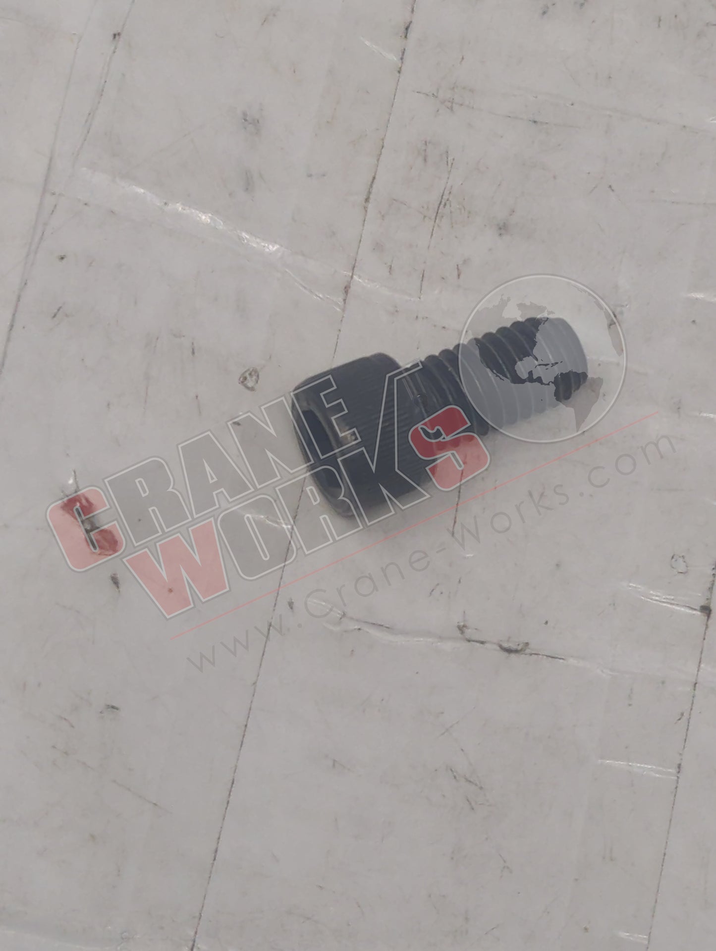 33632 | New Sock Hd Cap Scr 3/8-16X3/4 (586)