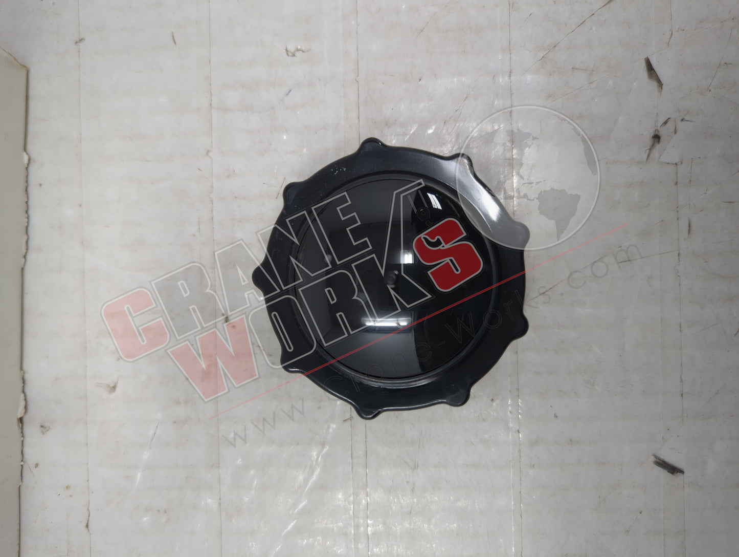 J806421 | New Cap, Fuel 1/4 Turn