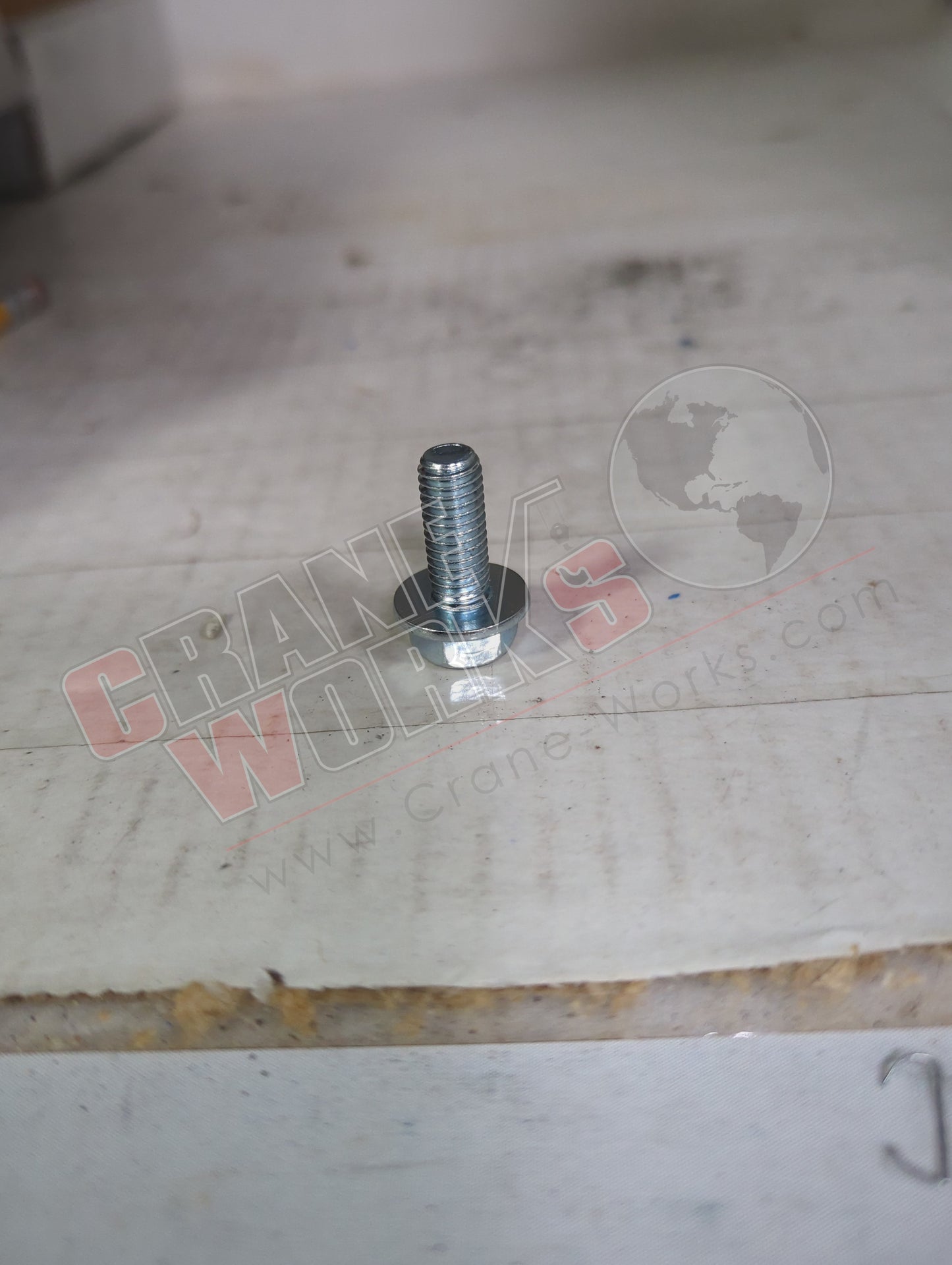 A996556 | New Hx Flange Bolt Cl 8.8 M8X25Mm