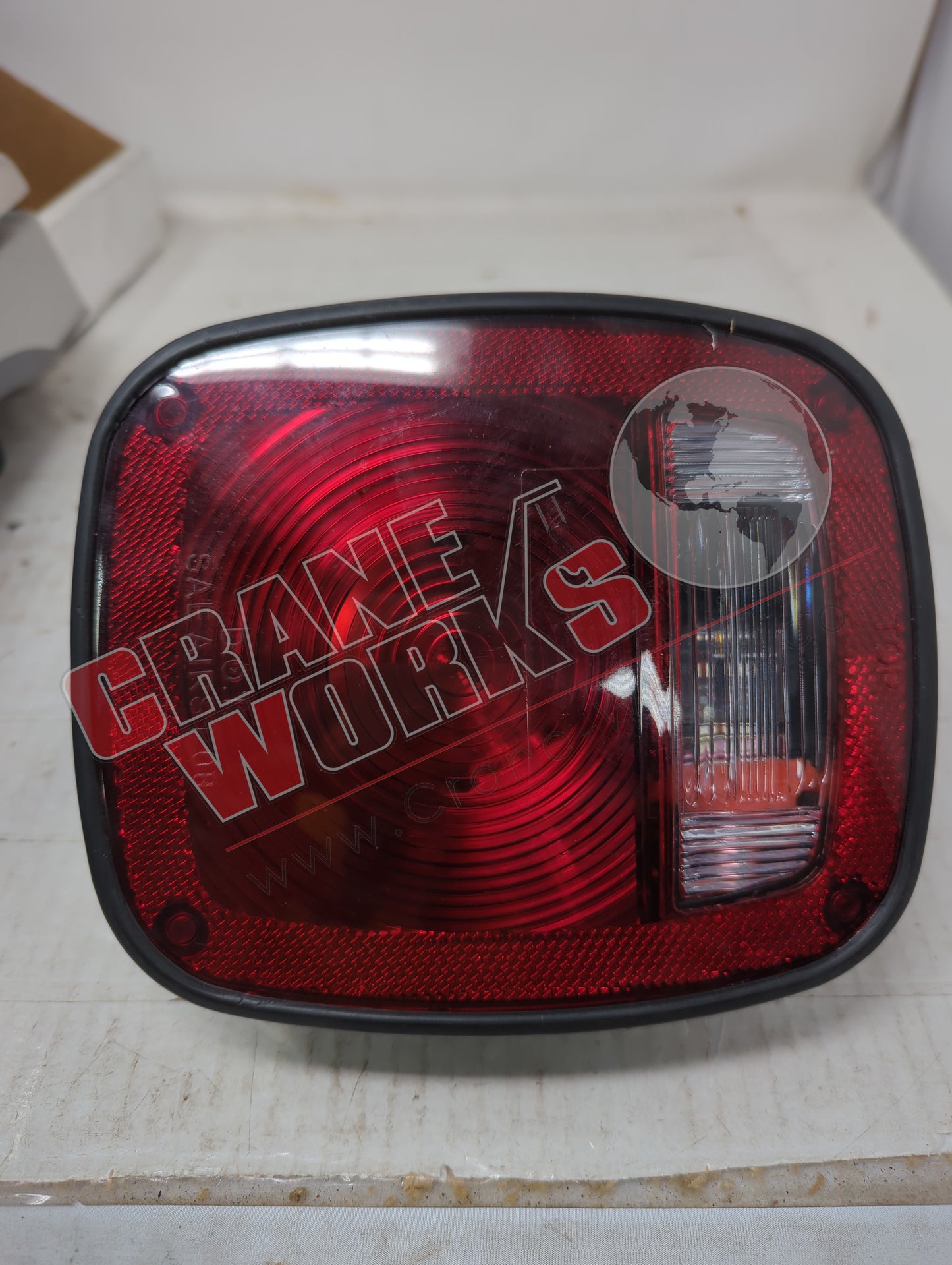 LB010202 | New Light Assy Left Side