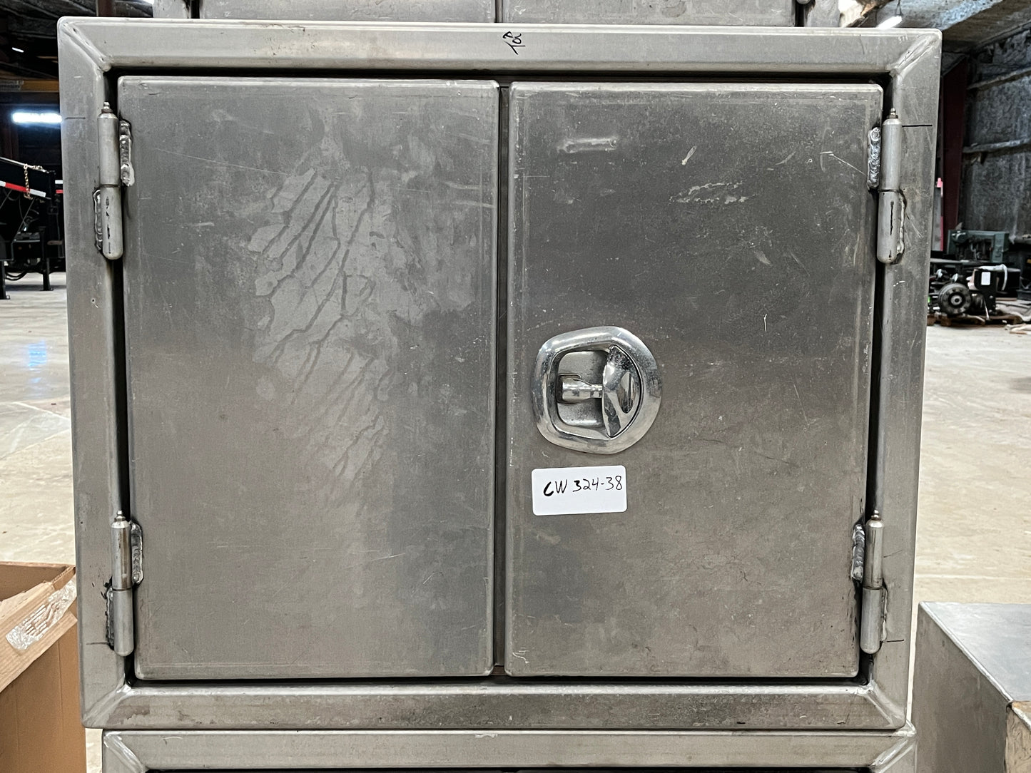 324-38 | NEW 24X36X30 TOOLBOX W/3 DRAWERS