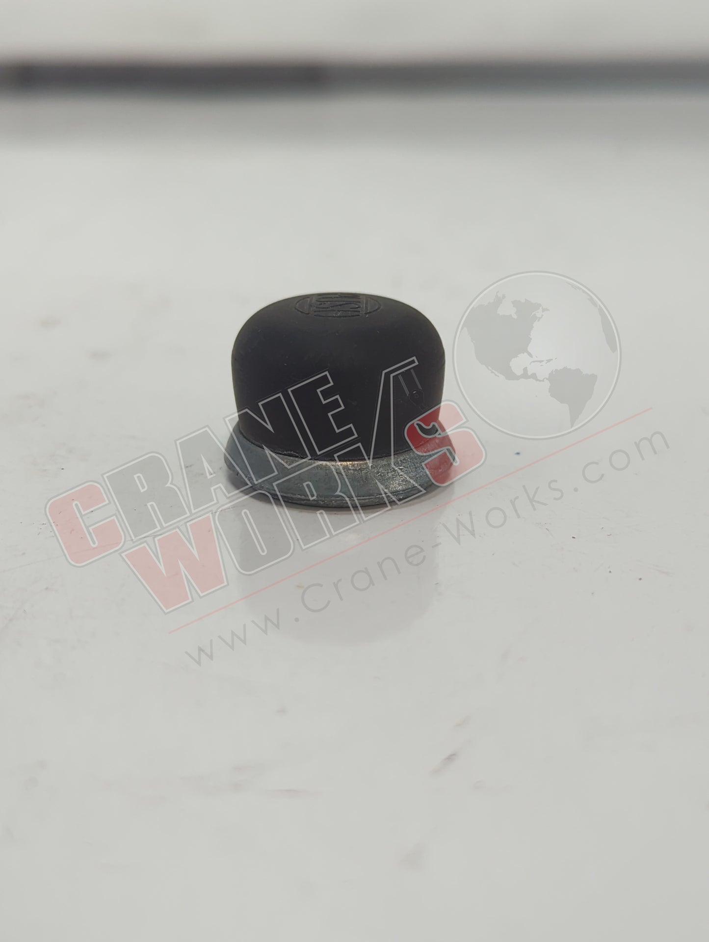 83280-03 | New Cap Rubber Threaded Black