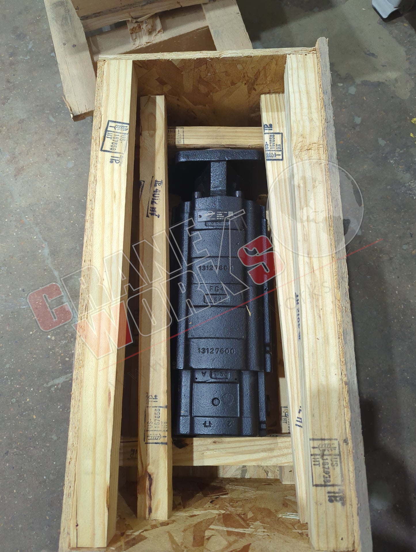 910886 | New Triple Gear Pump