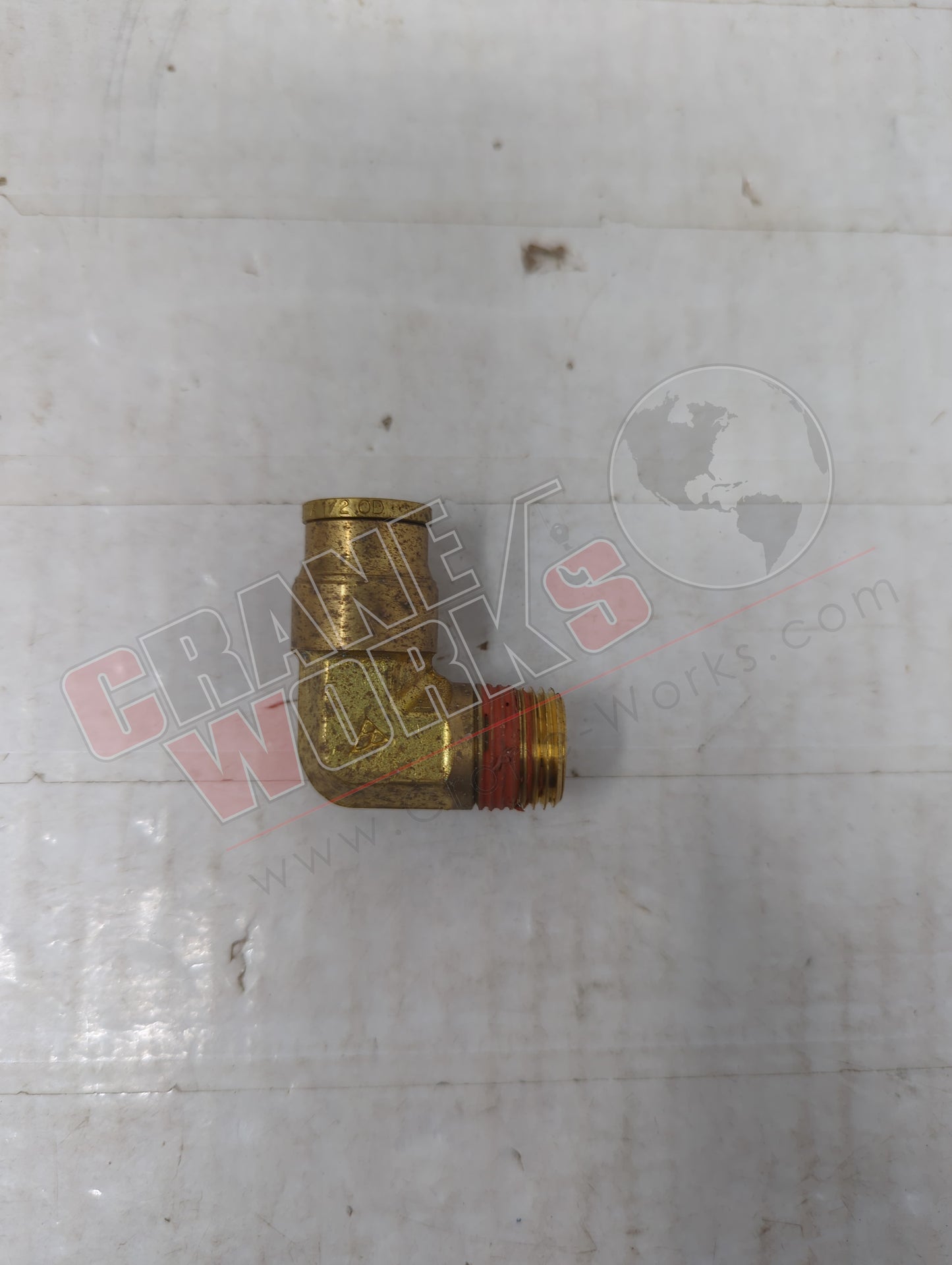 269NTA-08-06 | New 1/2 Tube-3/8 Mpt 90