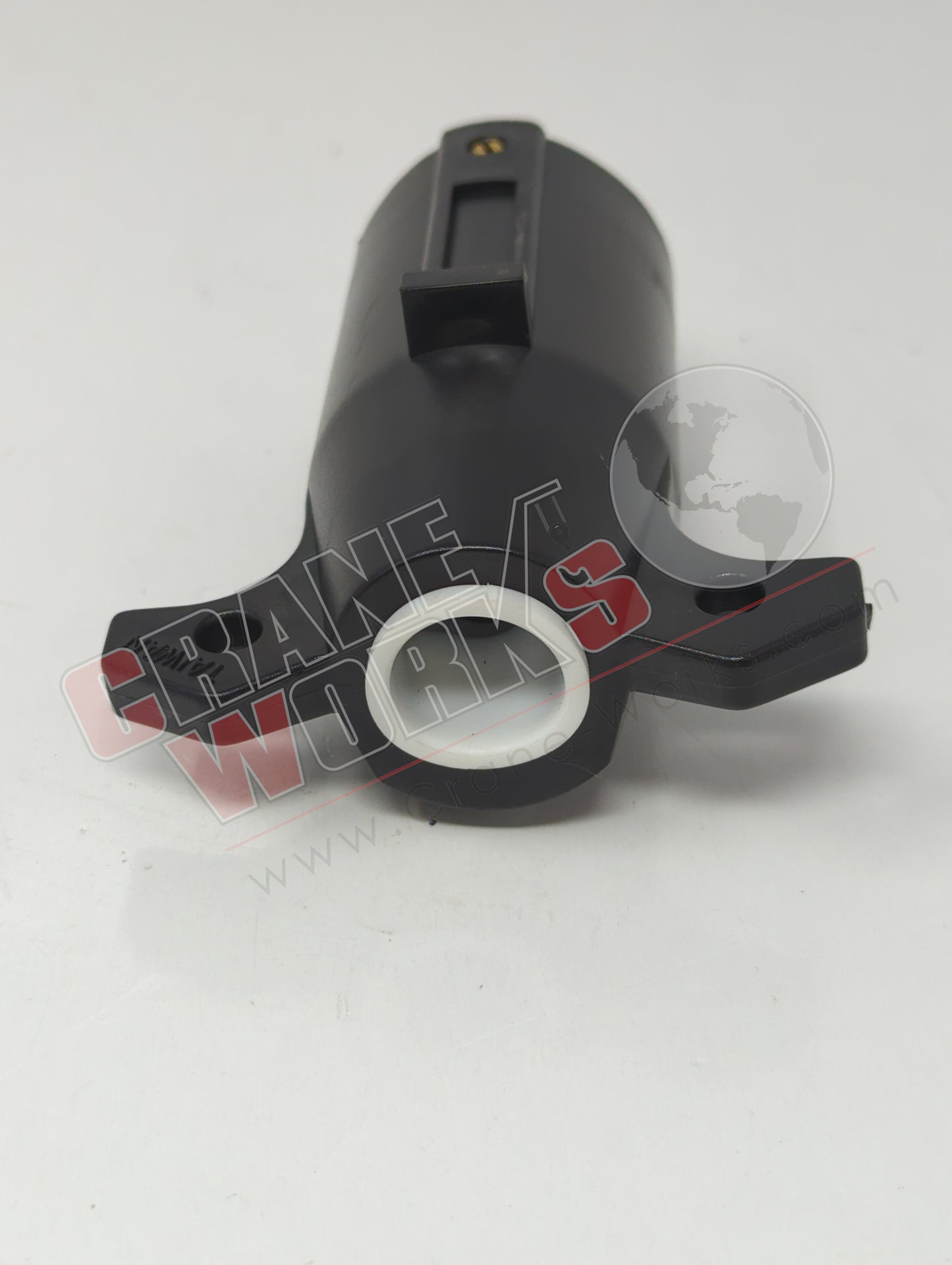 82-1056 | New 7 Pole Rv Plug