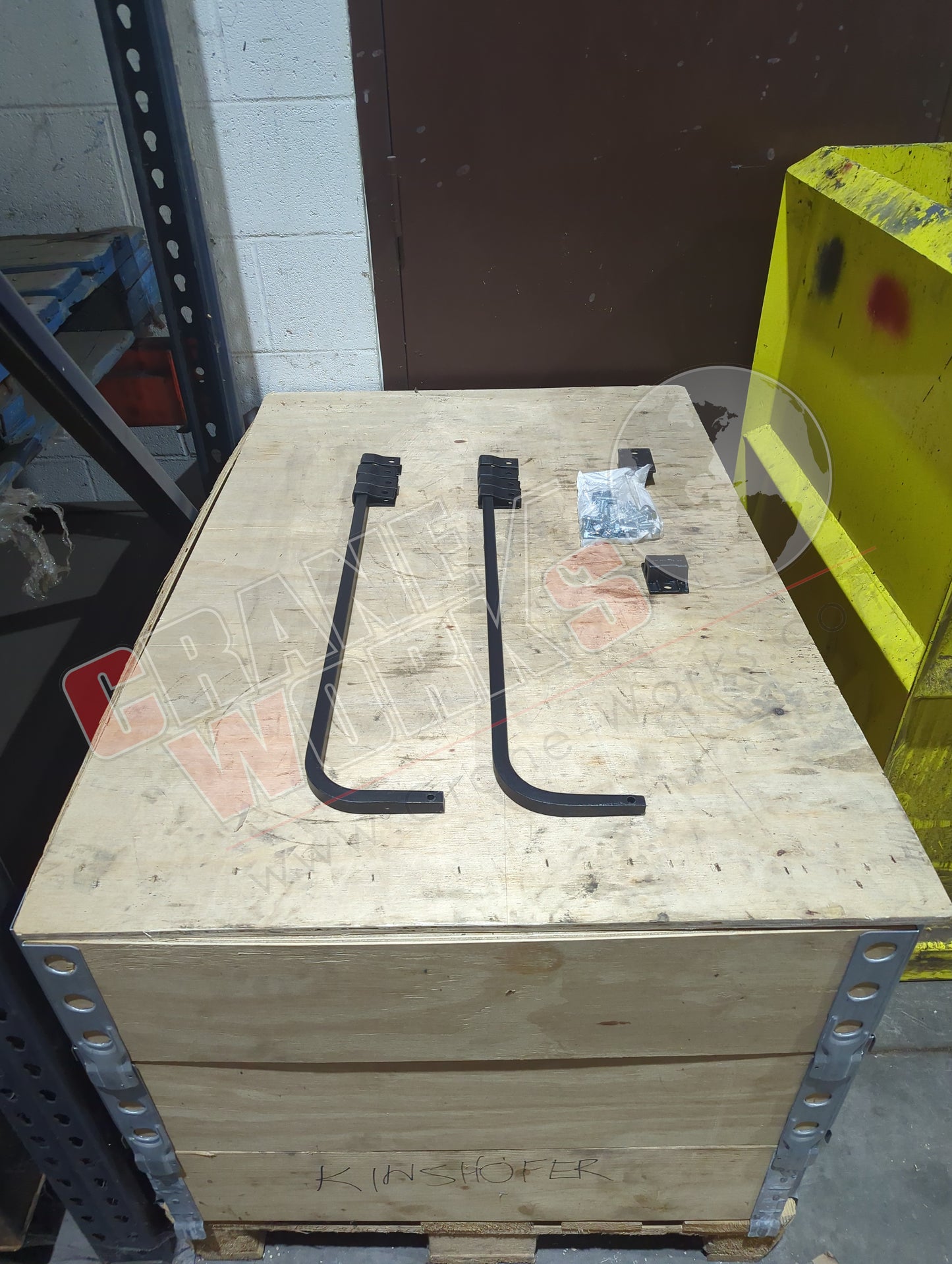 B25 | New Mudflap Hanger Kit / Sqr Bar