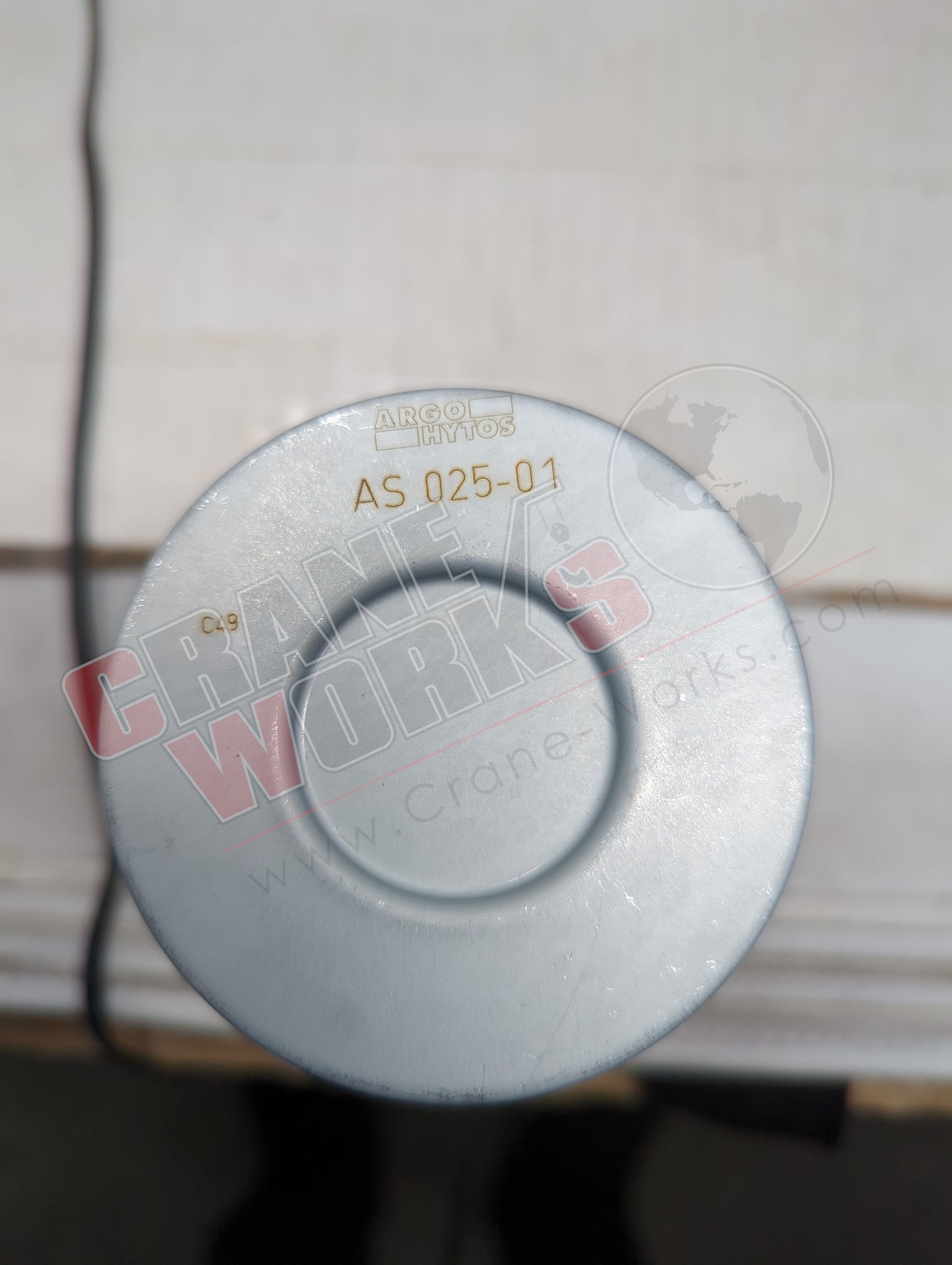 J721939 | New Hyd Strainer