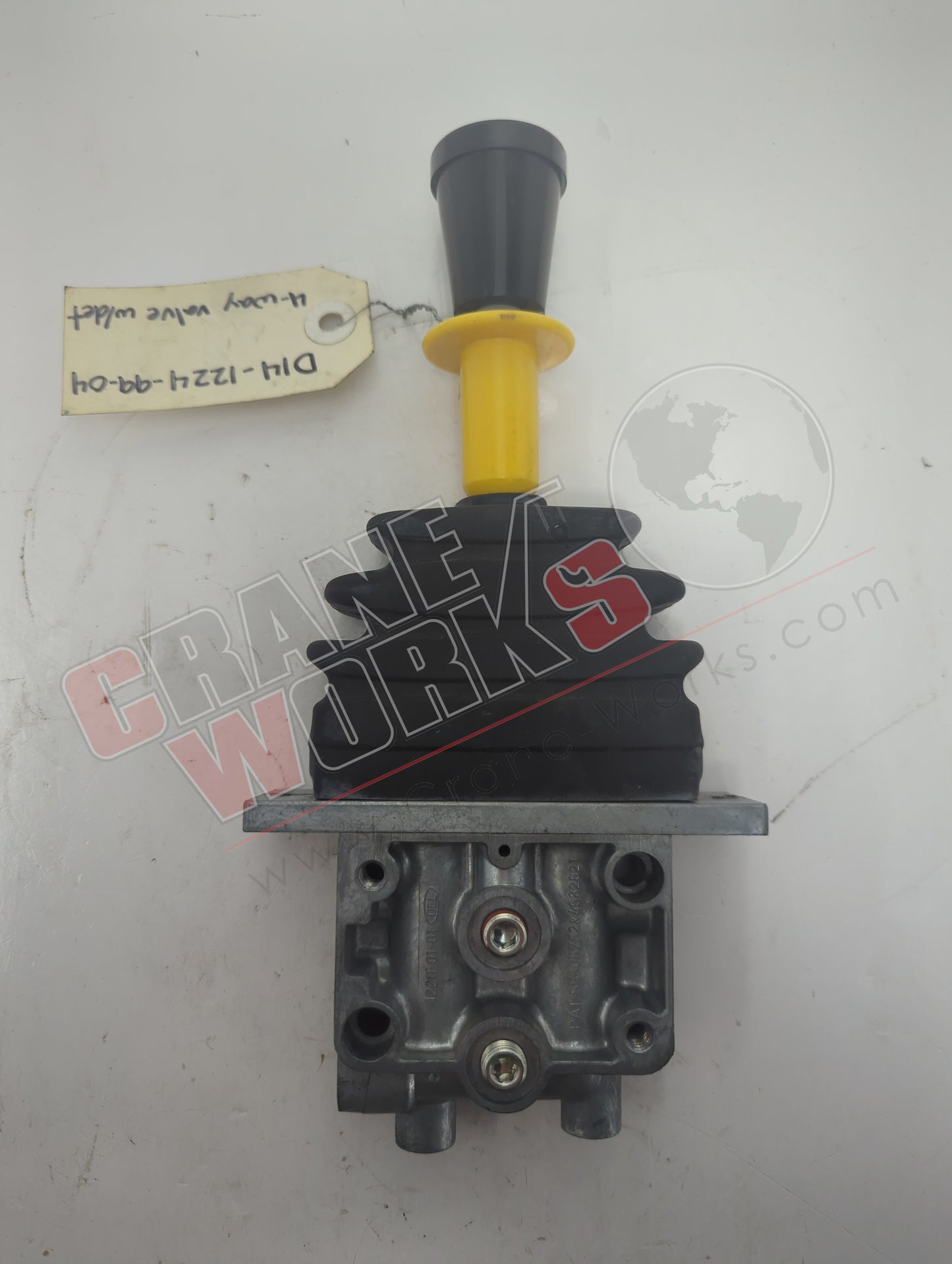 D14-1224-99-04 | New 4Way Valve W/Det