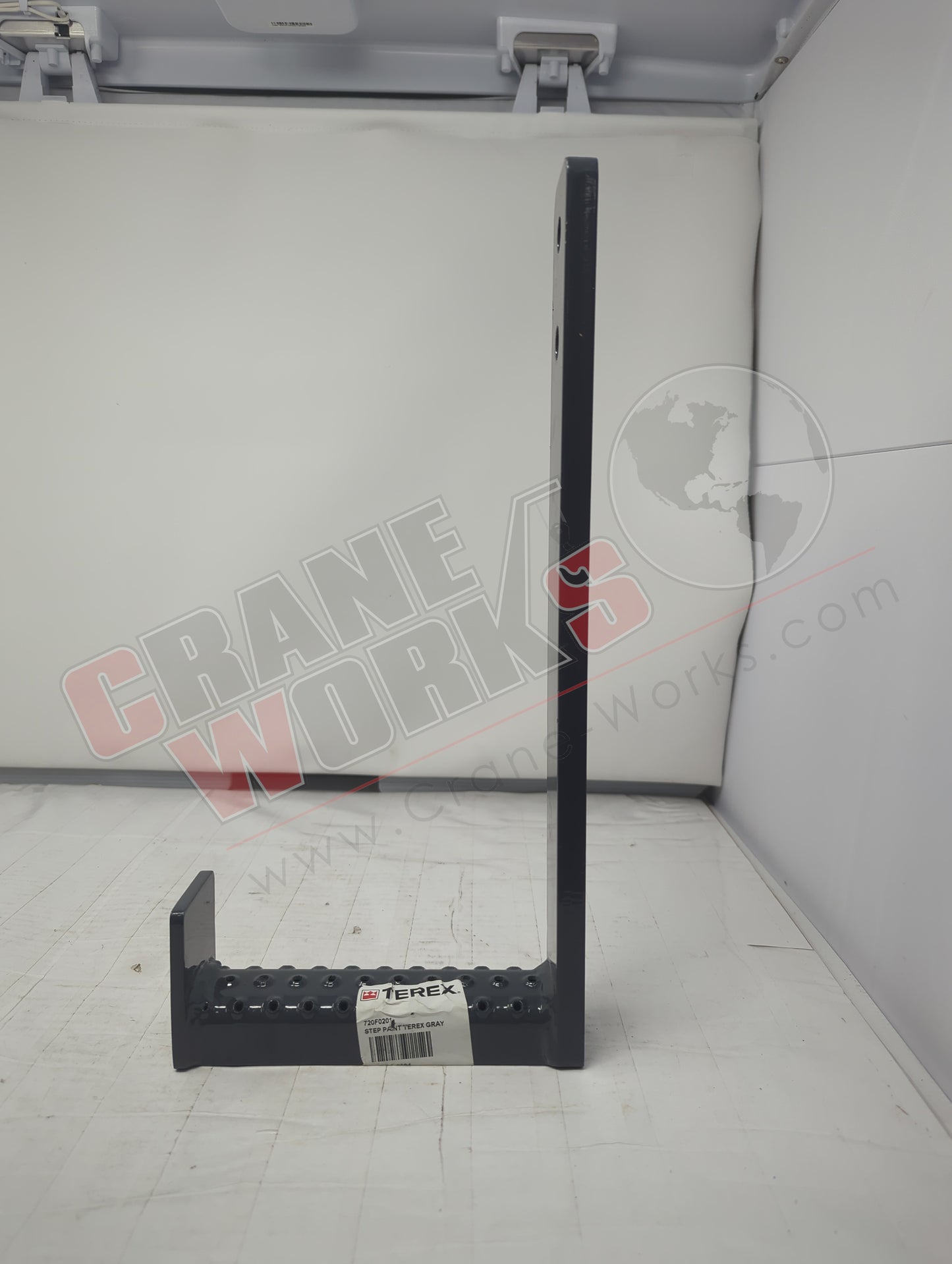 720F0201 | New Step; Painted Terex Gray