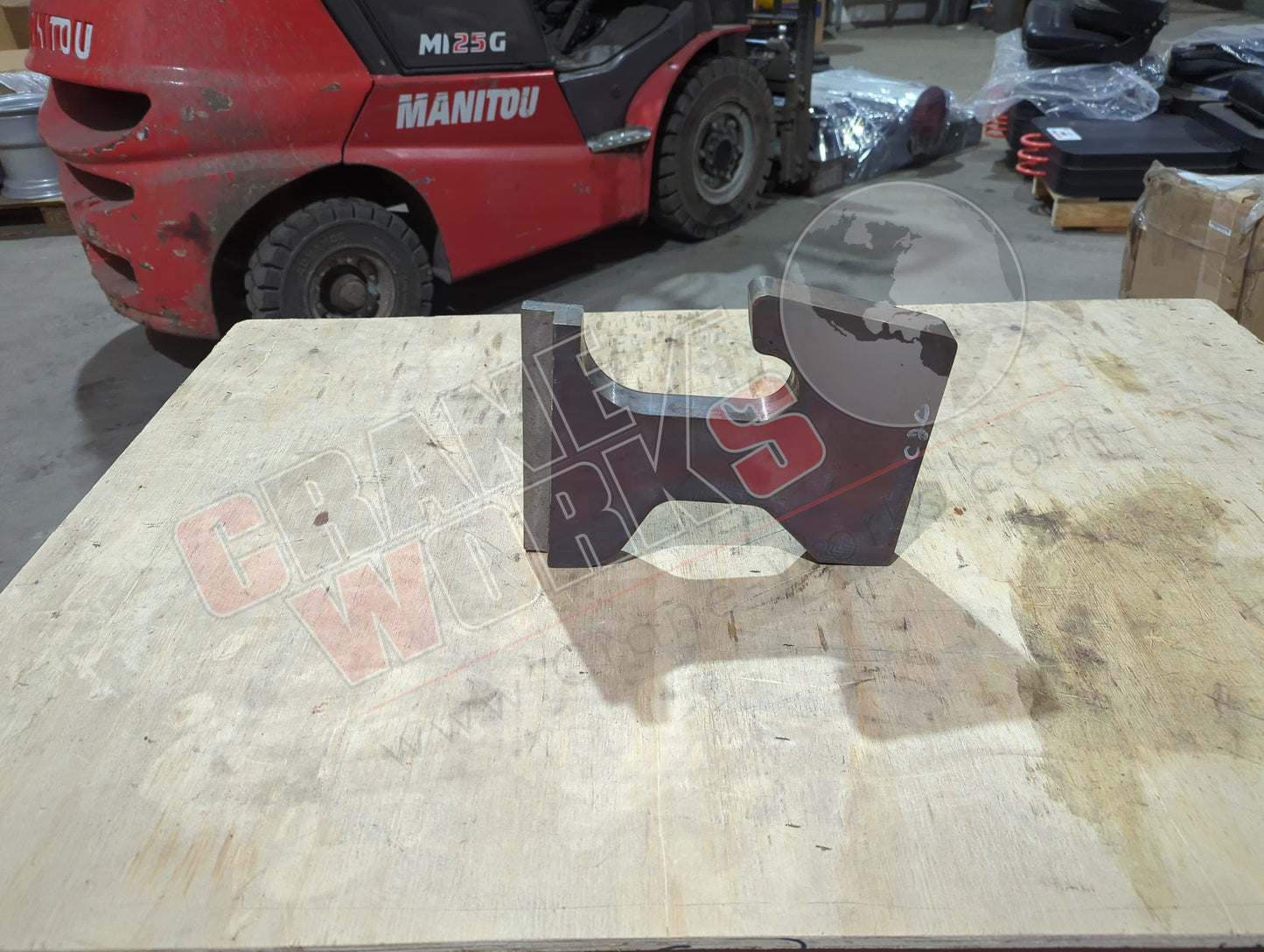 P10.1036B | New Hook Weldment. Pb50