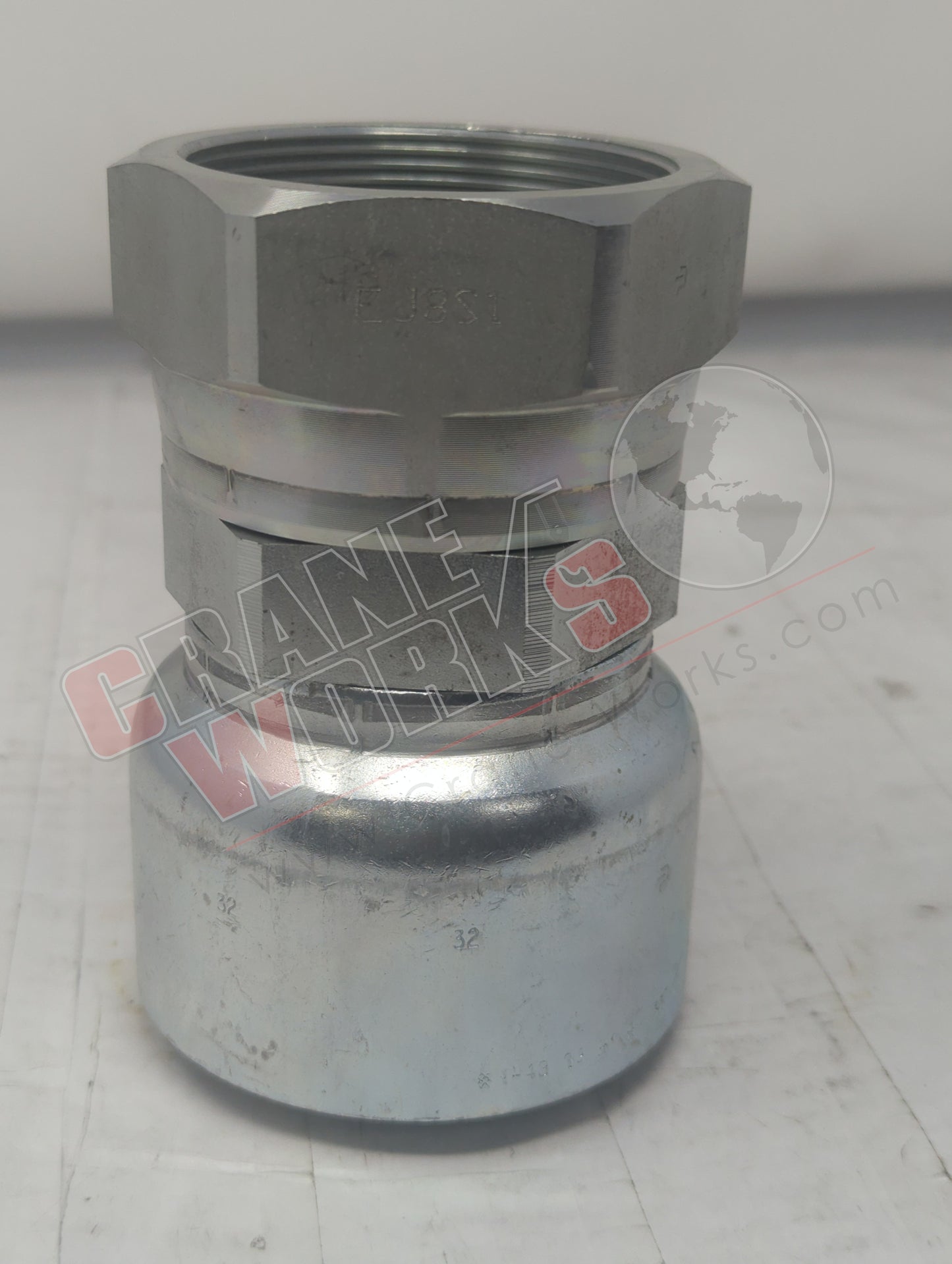 10643-32-32 | New -32X-32 Fem Jic Swv