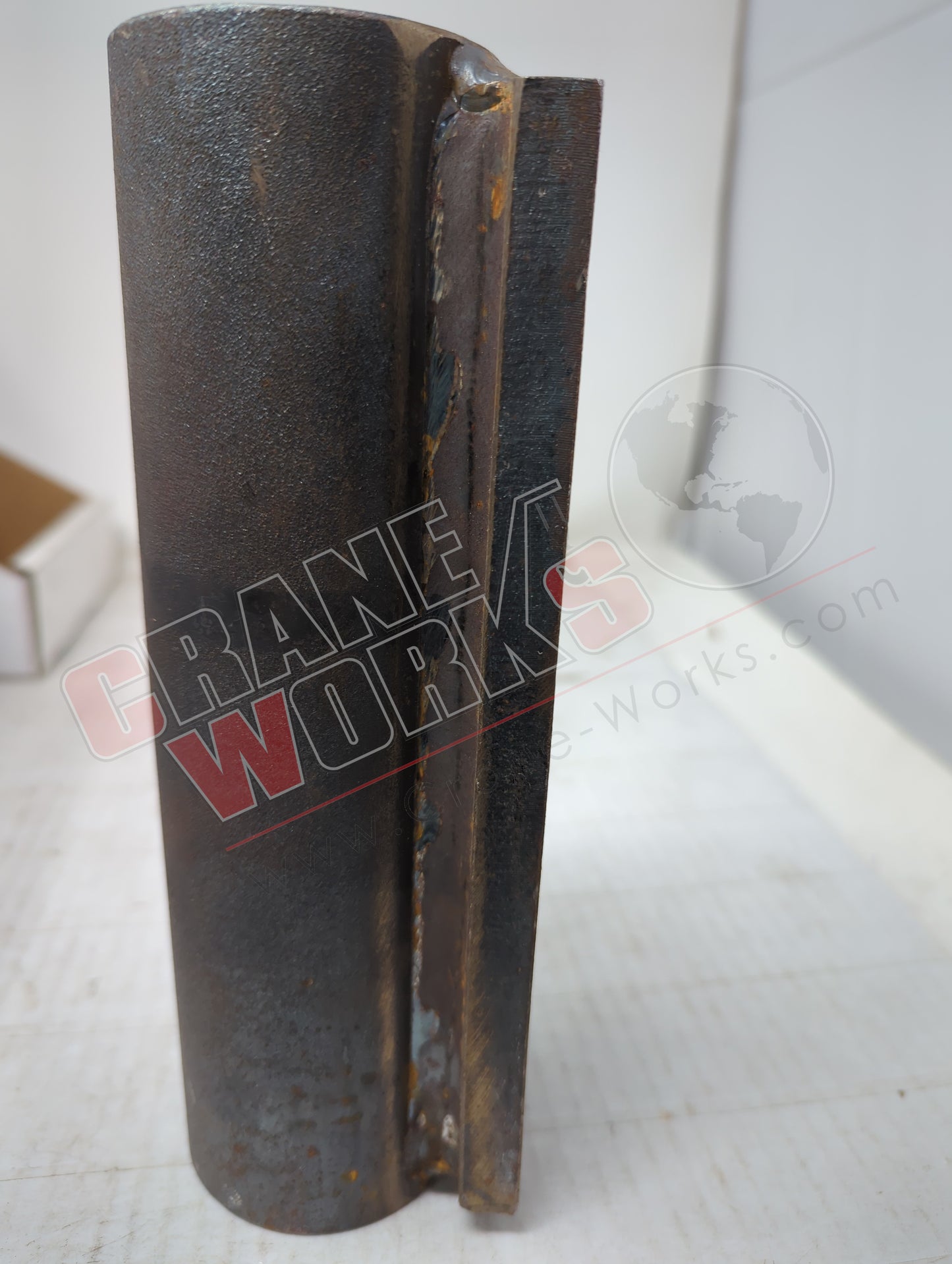 HXE9084 | New Mounting Bush *