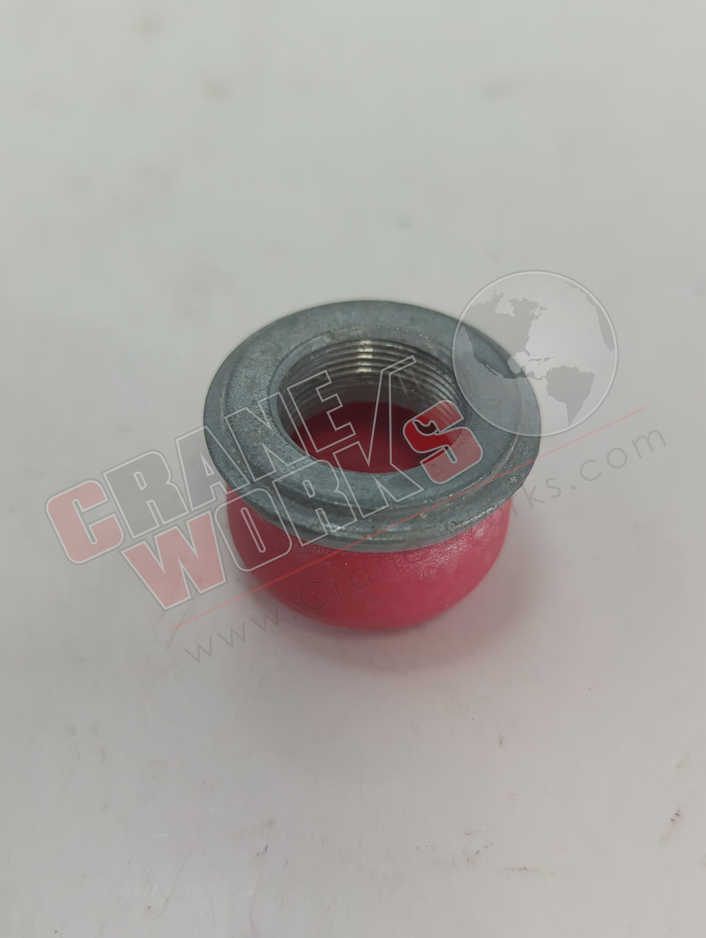 83280-02 | New Cap Rubber Threaded Red