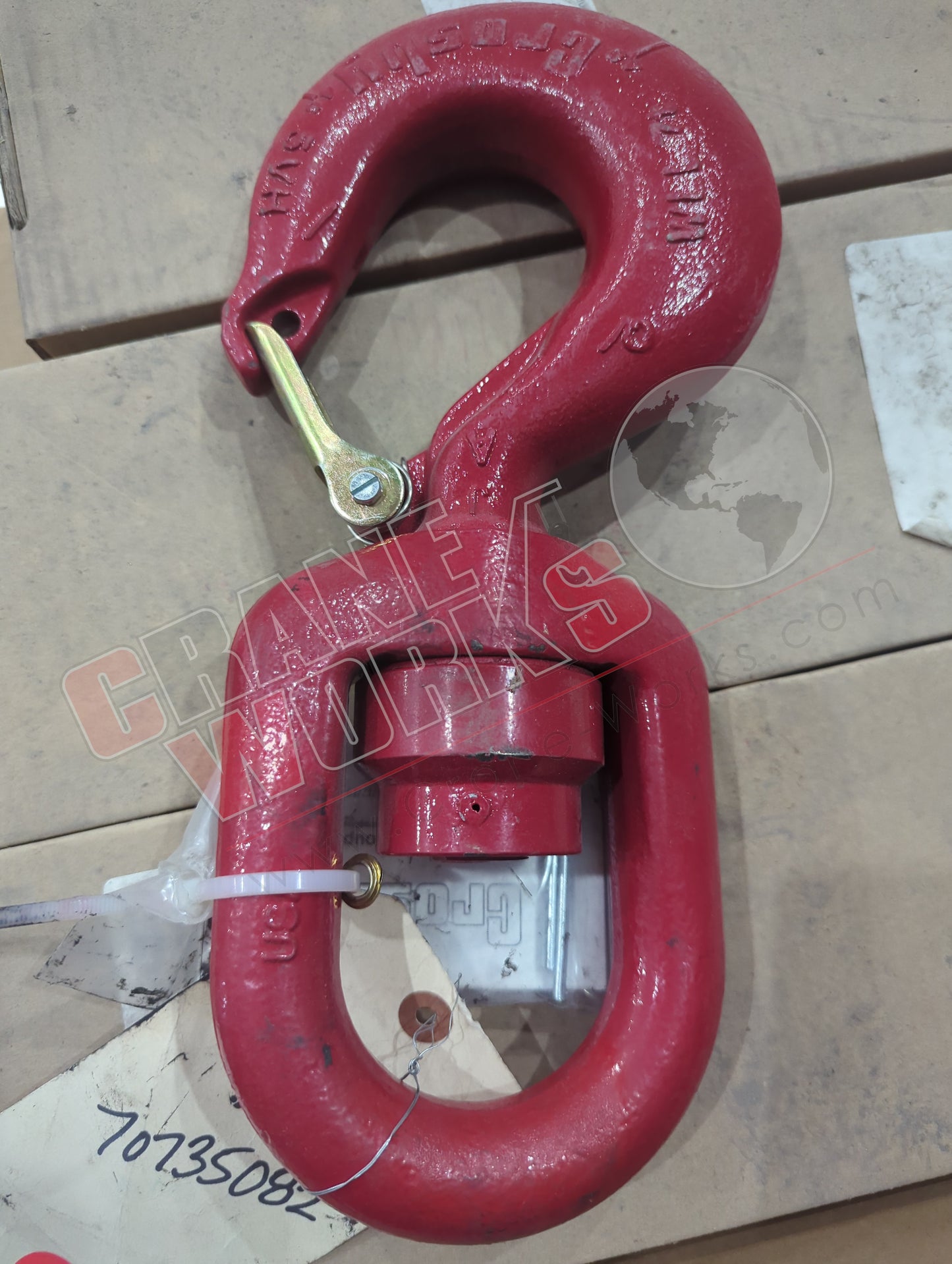 70735082 | New Hook-Swvl 7T Bbrg W/Latch