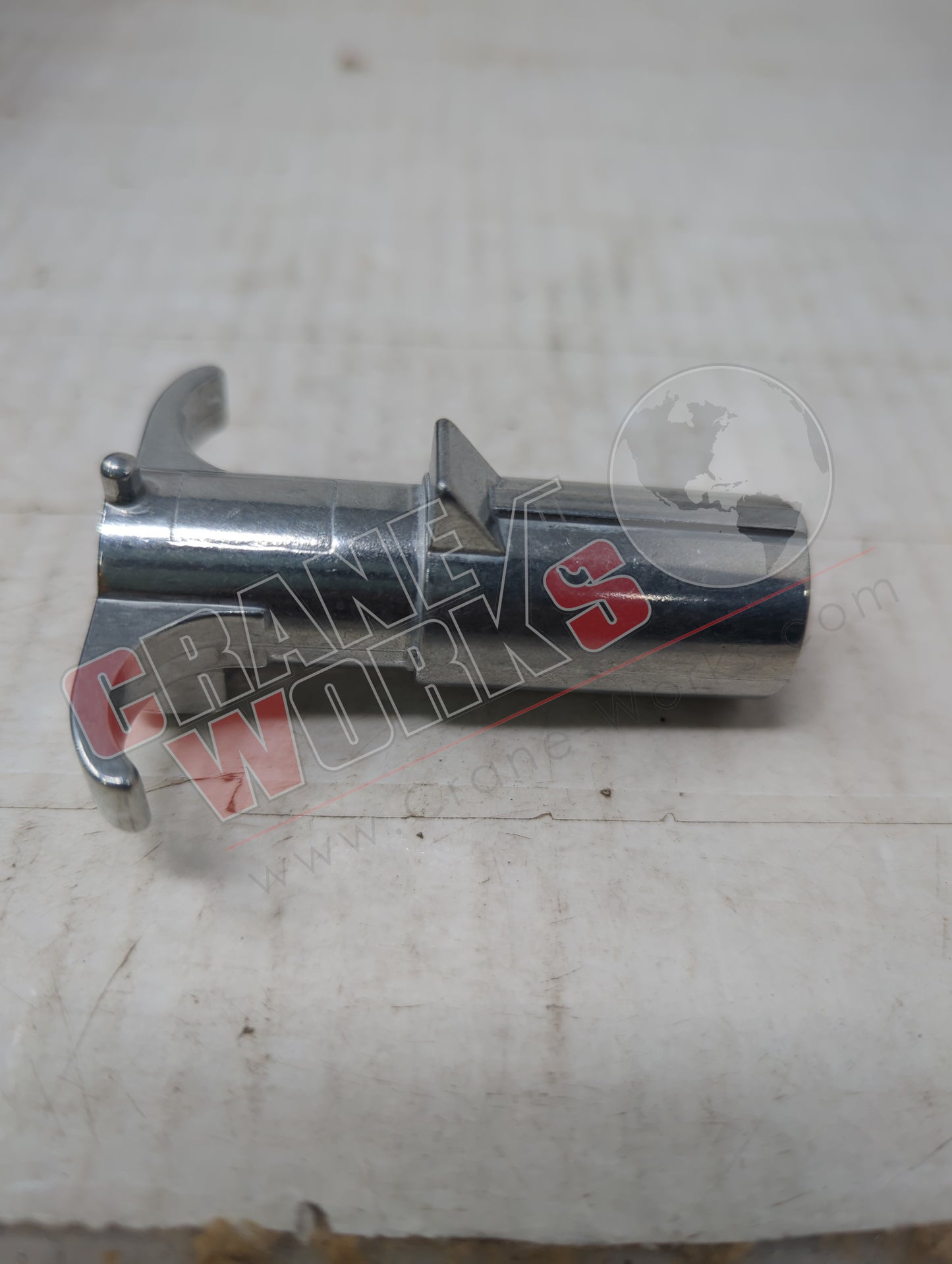 403P | New 4 Pin Round Male Connector