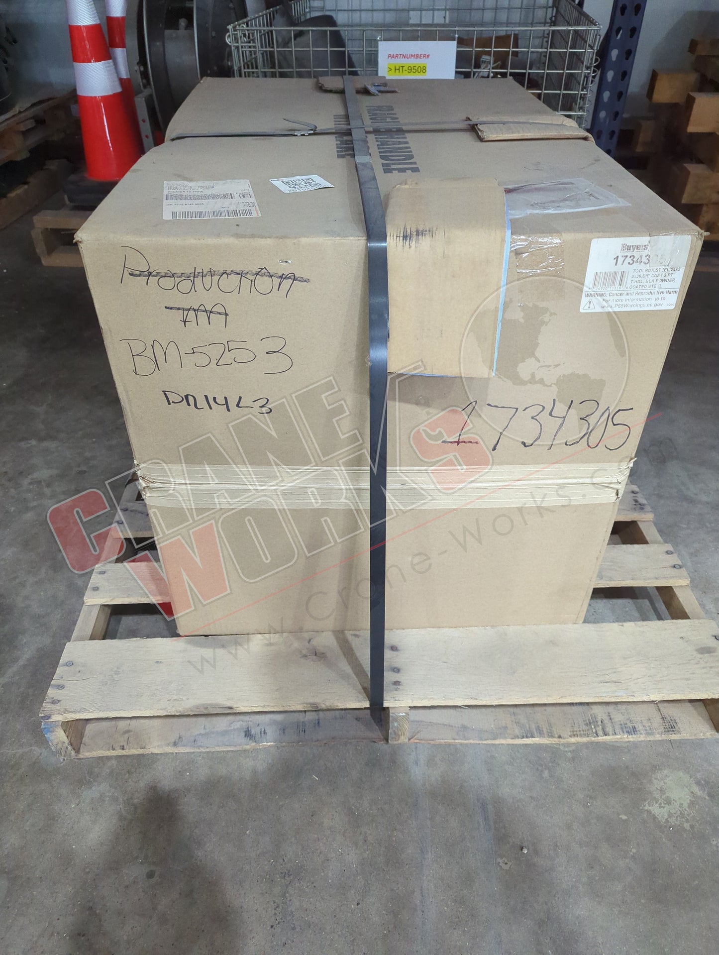 1734305 | New 24X24X36 Steel Tool Box