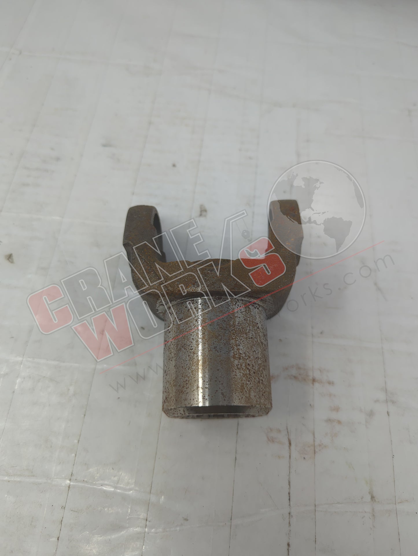 T143390 | New End Yoke