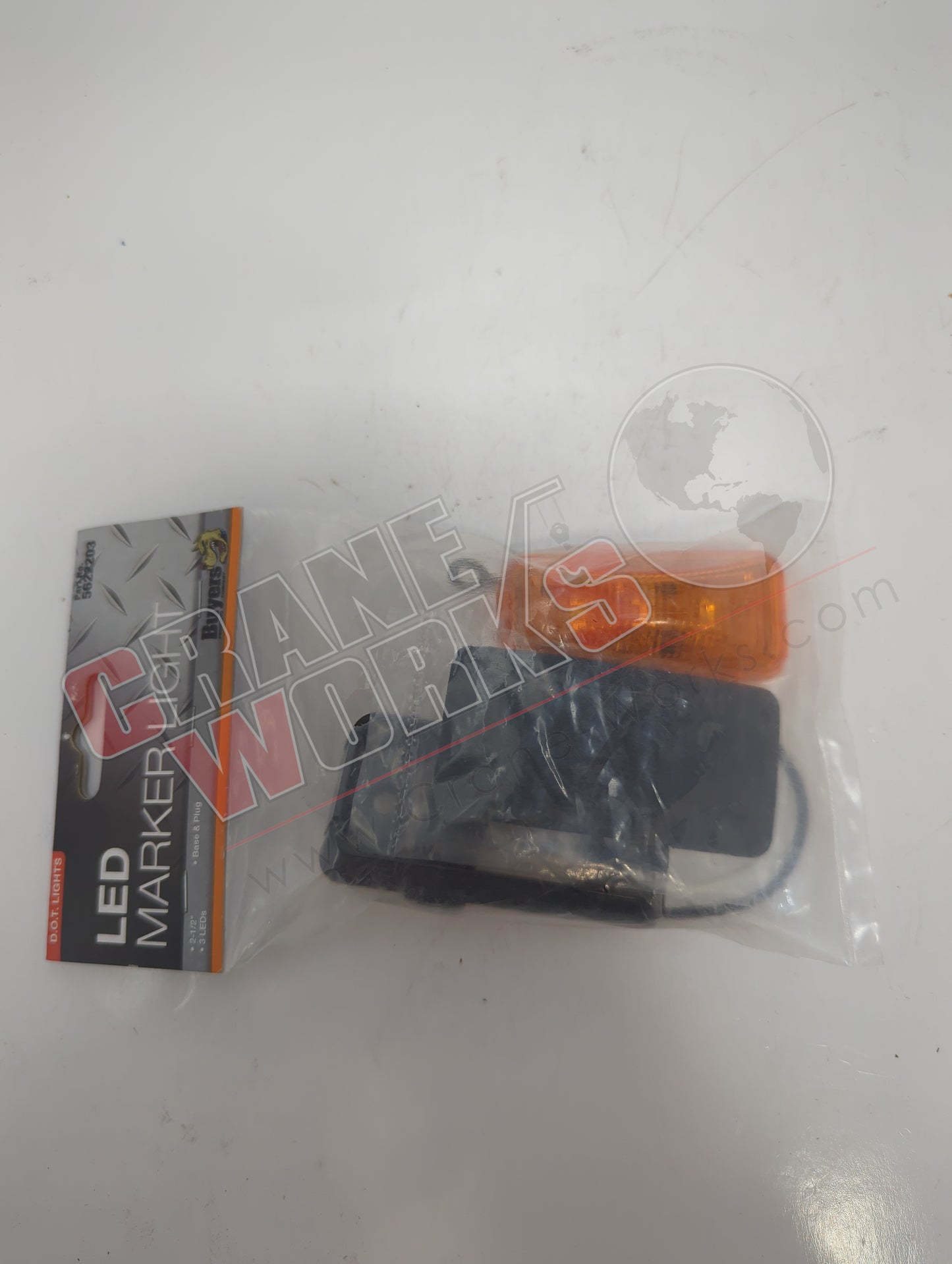 5627513 | New 3/4" Marker Light, 3 Led Red