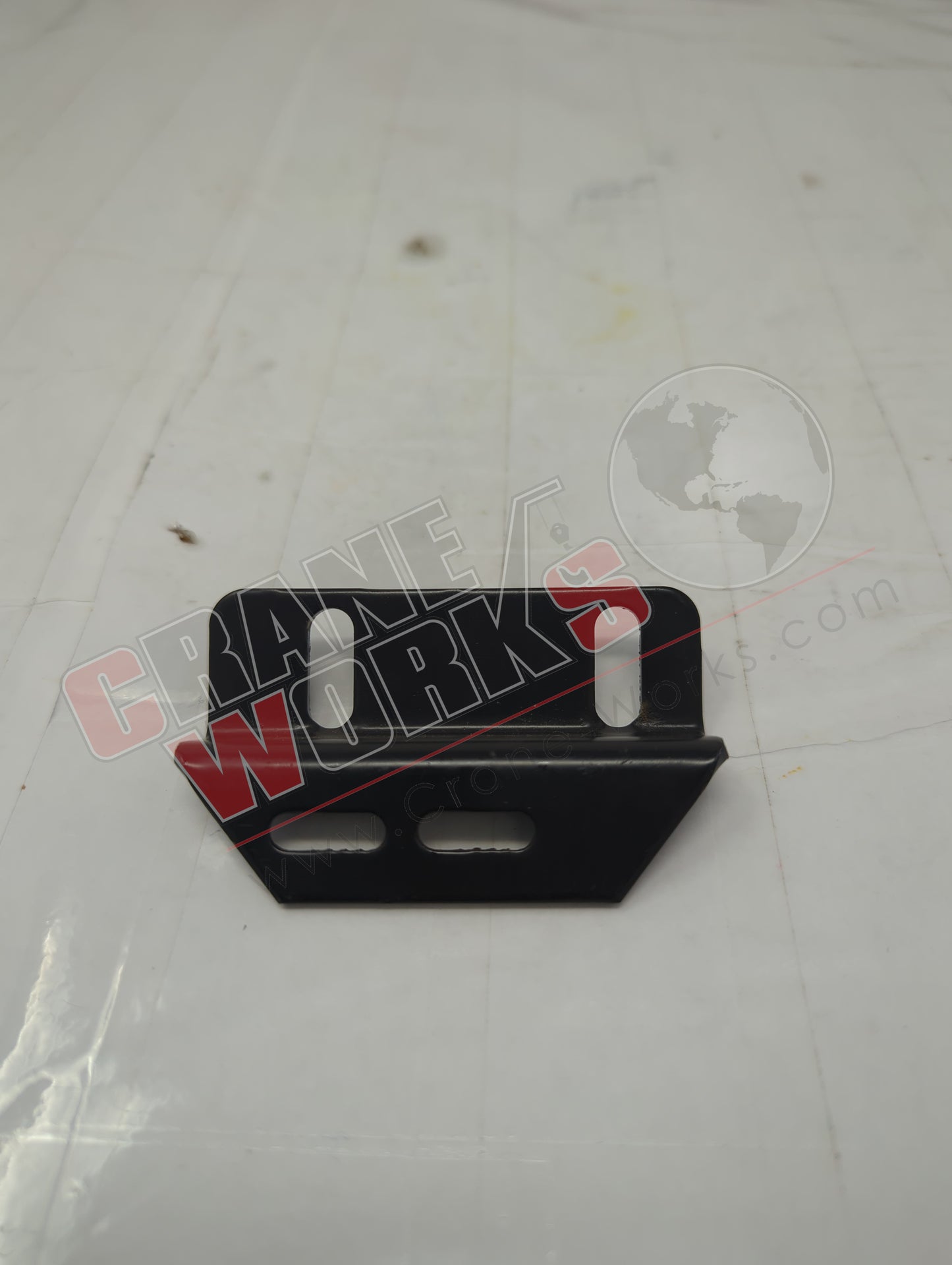 832-00126 | New Brkt Assy, Hatch Latch