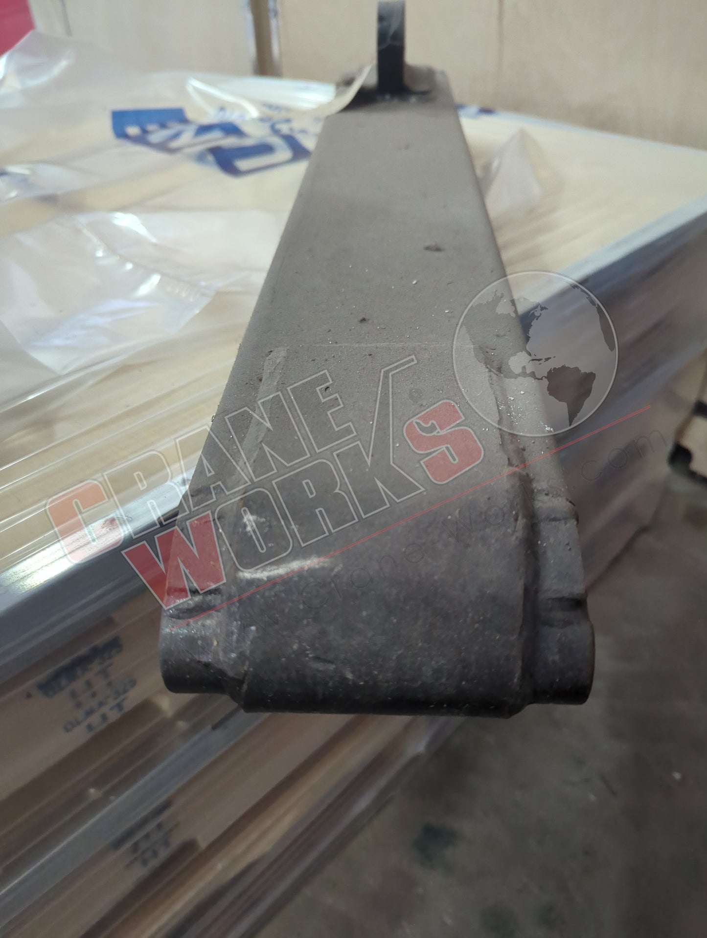 19ZA | New Stabilizer Leg Only