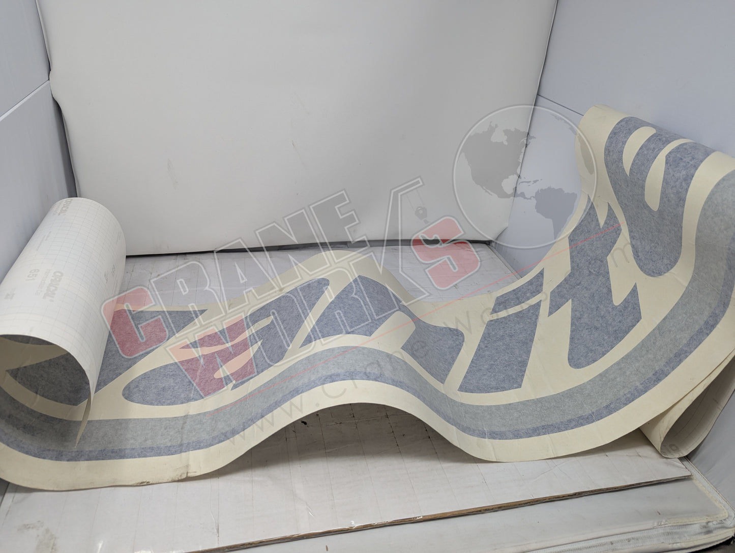 Picture of 4000782.004, a New Manitex Decal Arrow Logo 82 In, angle 2.