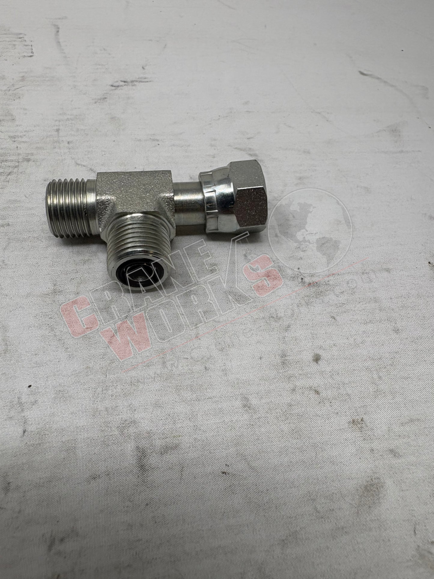 Picture of 30289.06.06, a New Adapter; Tee Ff2114T-0606S, angle 3.