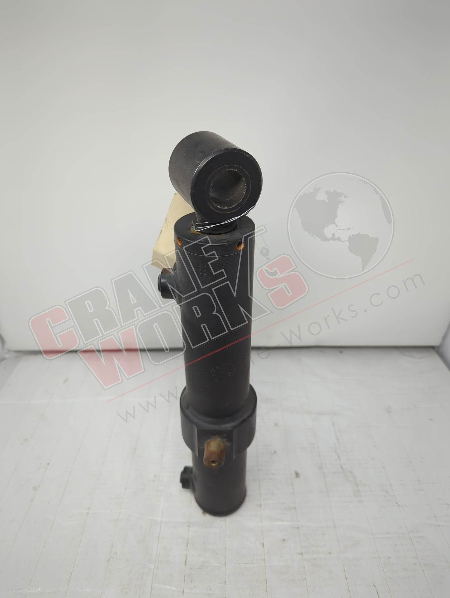 10223 | New Master Leveling Cylinder Assembly