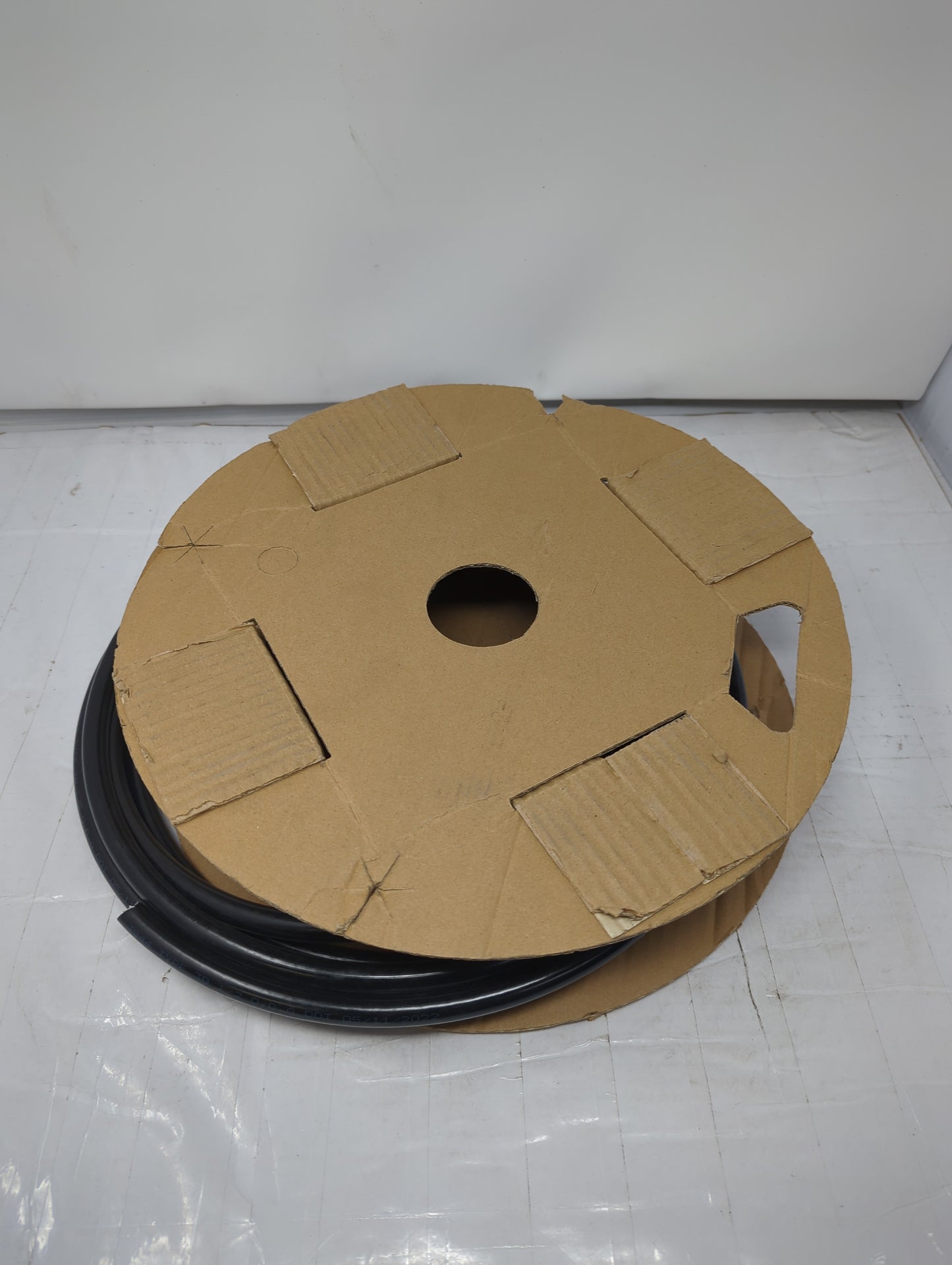 08A-BLK | New 1/2" Blk Nylon Tubing