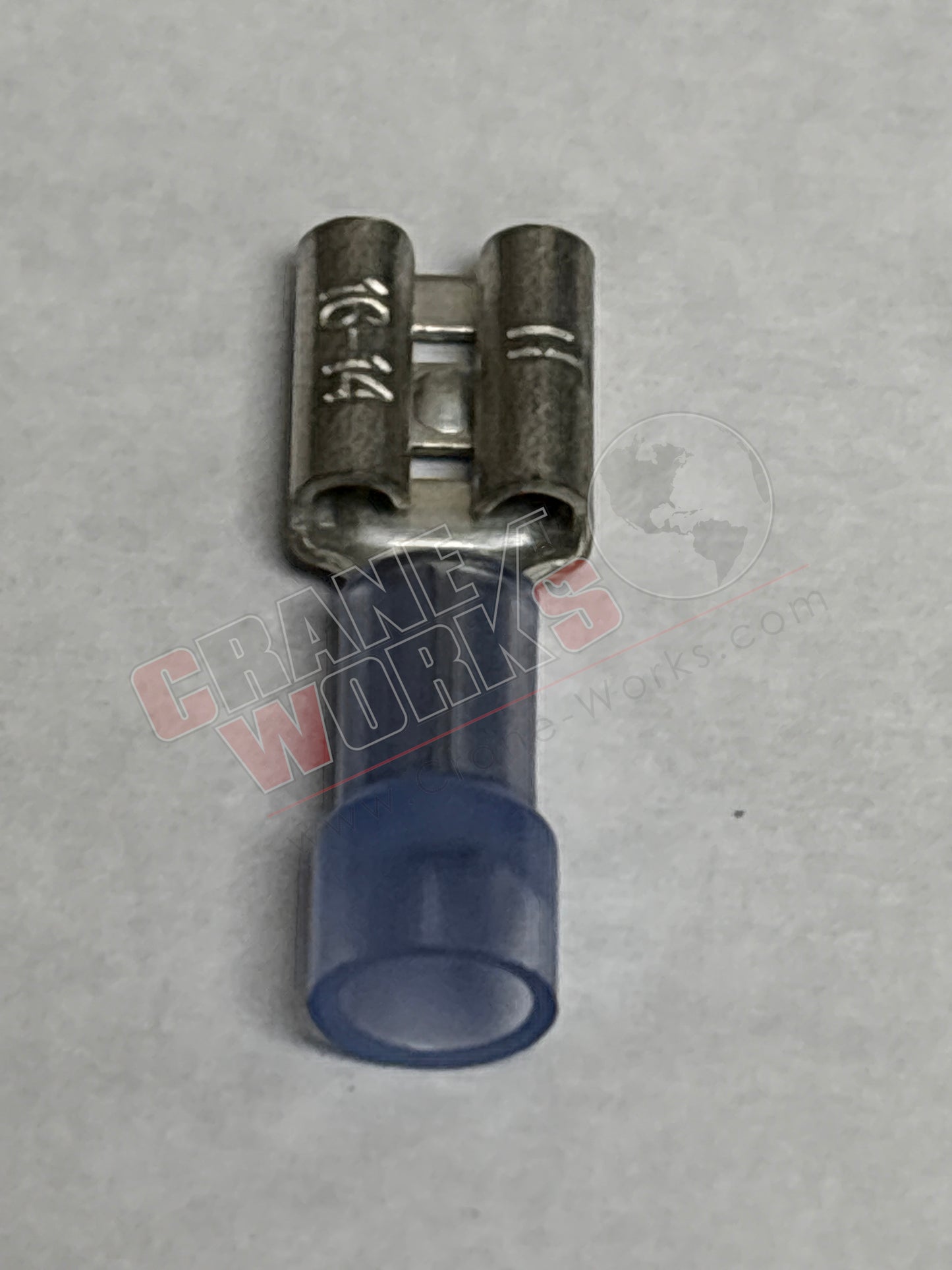 Picture of 723304, a New Spade Connector, angle 2.