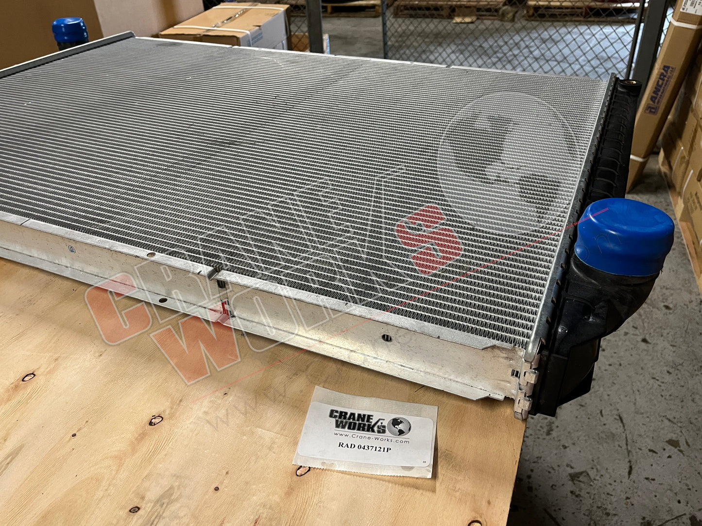 Picture of 0437121P, New Navistar Radiator.