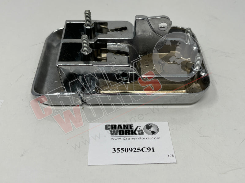 Picture of new door handle, second angle.