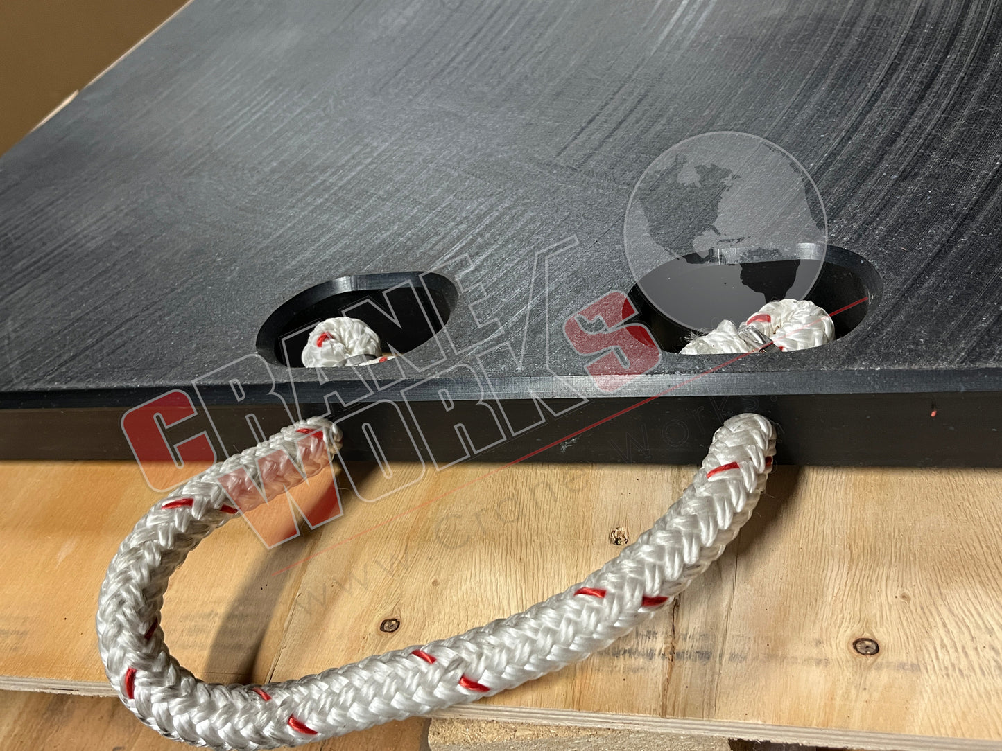 Picture of 36X36X1.5, New 36" X 36" X 1.5" Outrigger Pad.